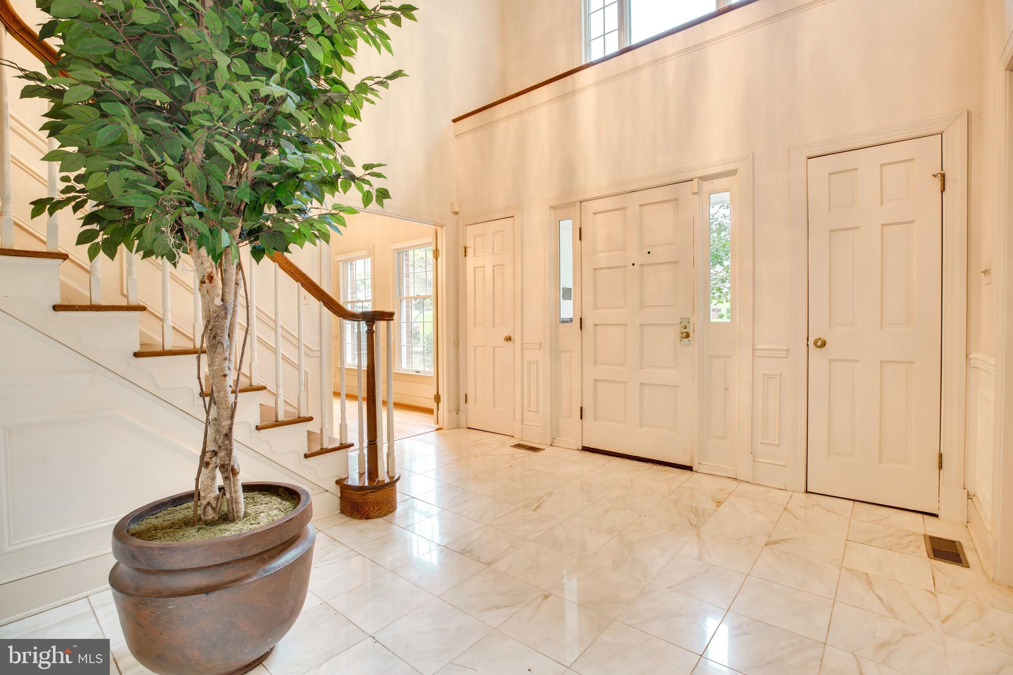 LINGANORE - Residential