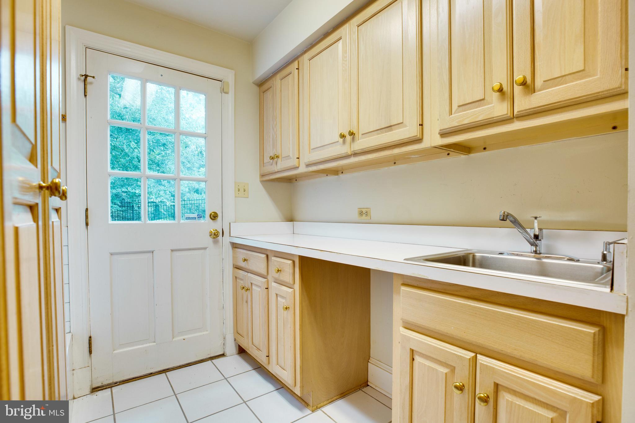 LINGANORE - Residential