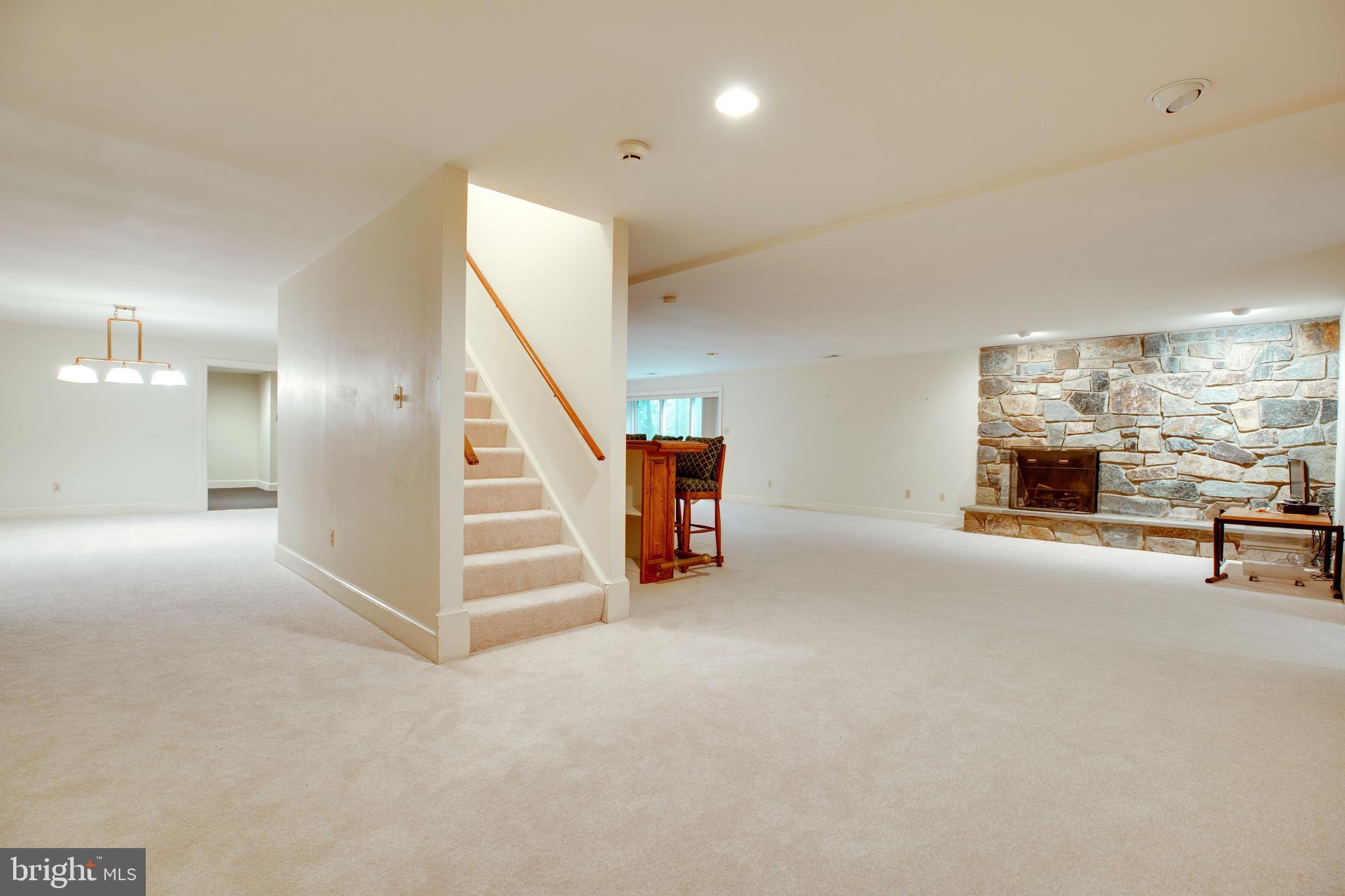 LINGANORE - Residential