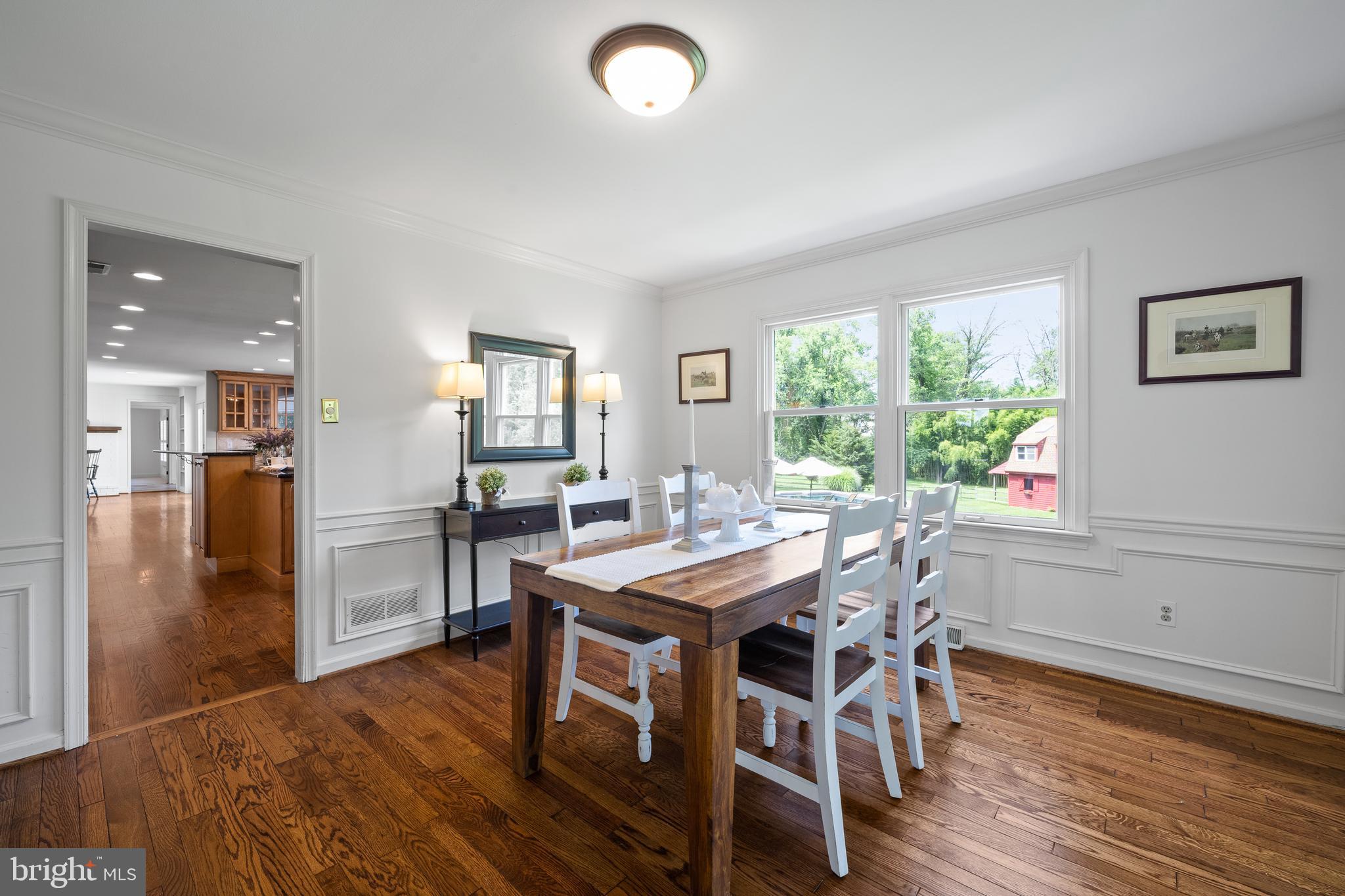 RADNOR HUNT - Residential