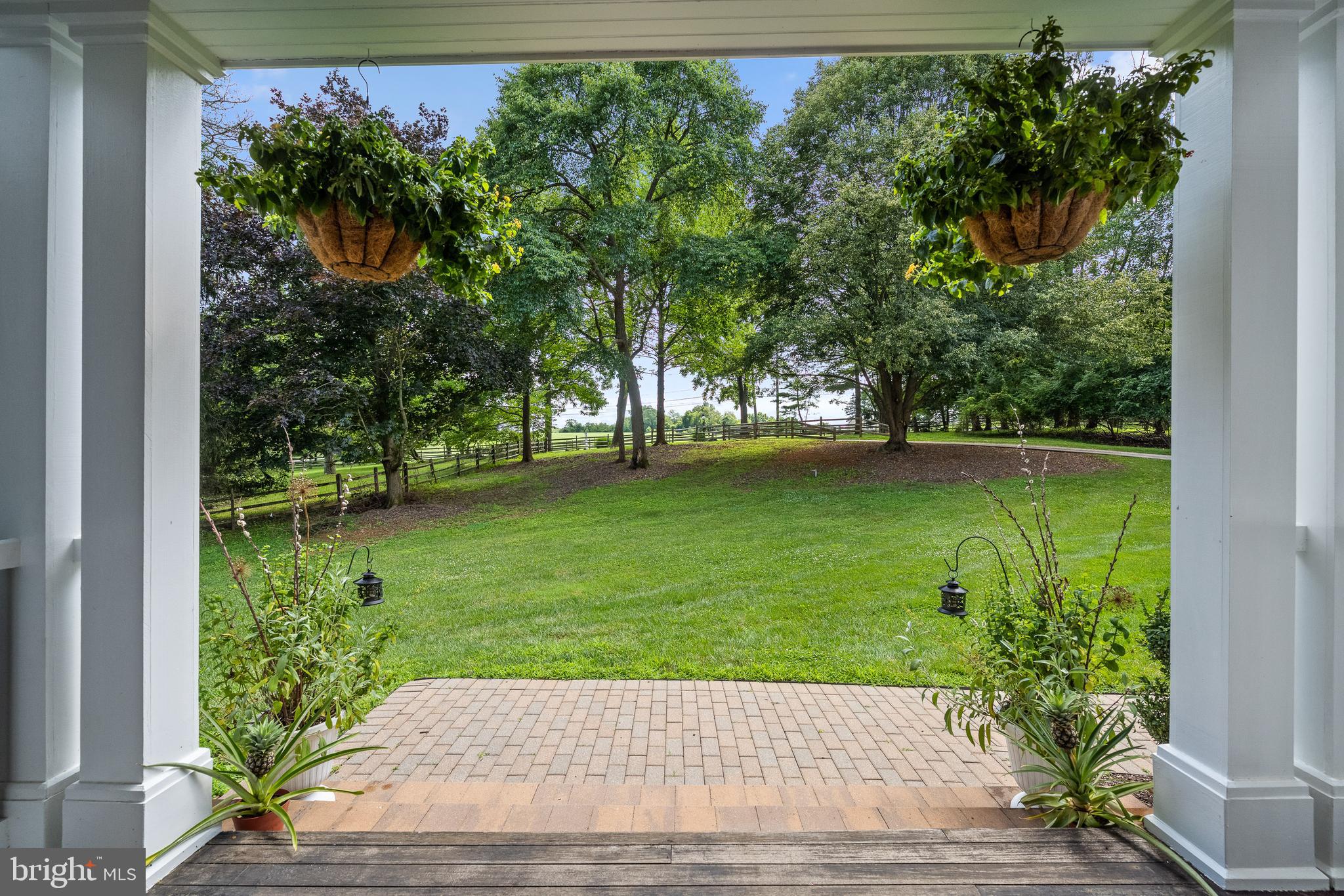 RADNOR HUNT - Residential