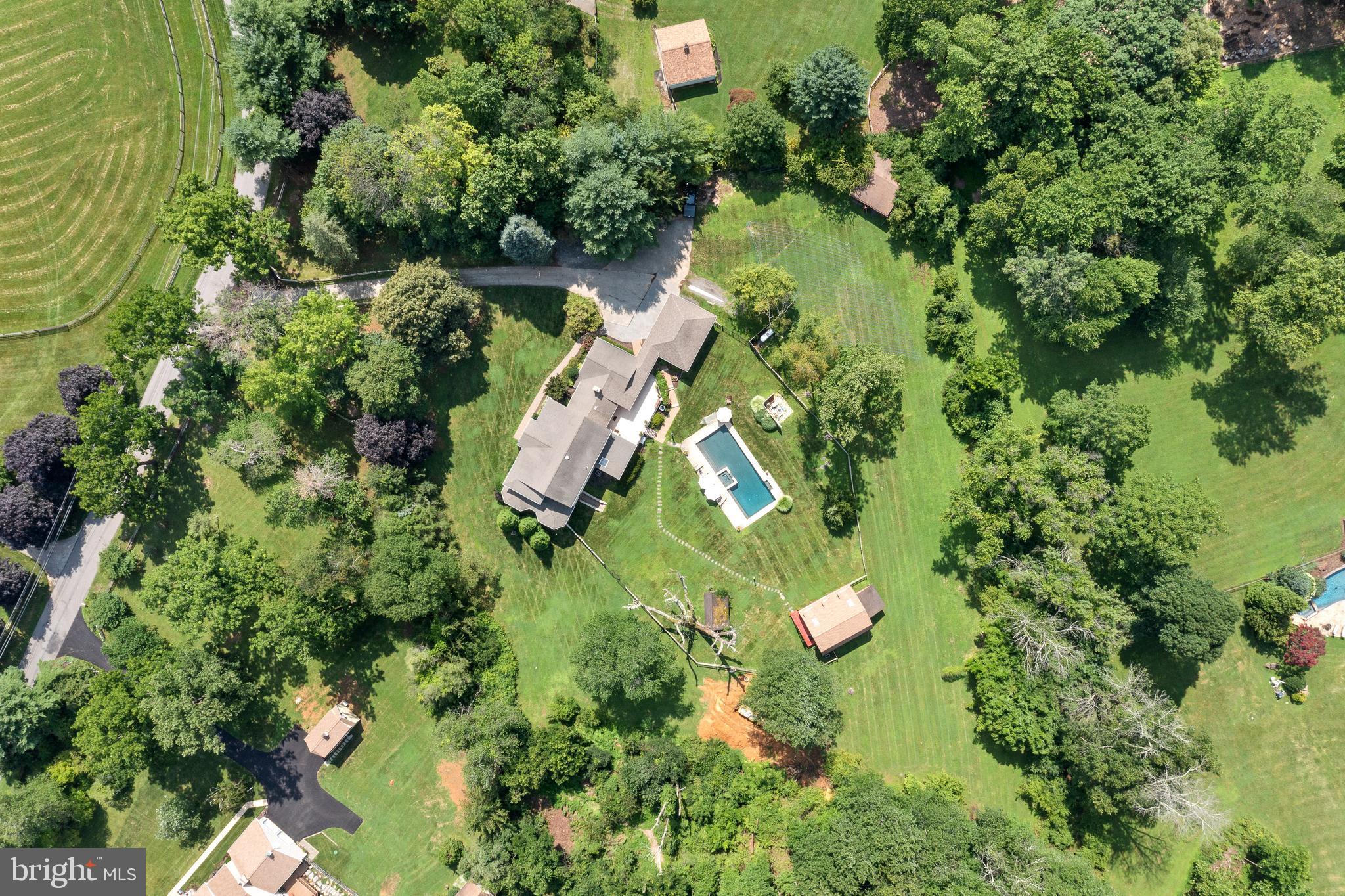 RADNOR HUNT - Residential