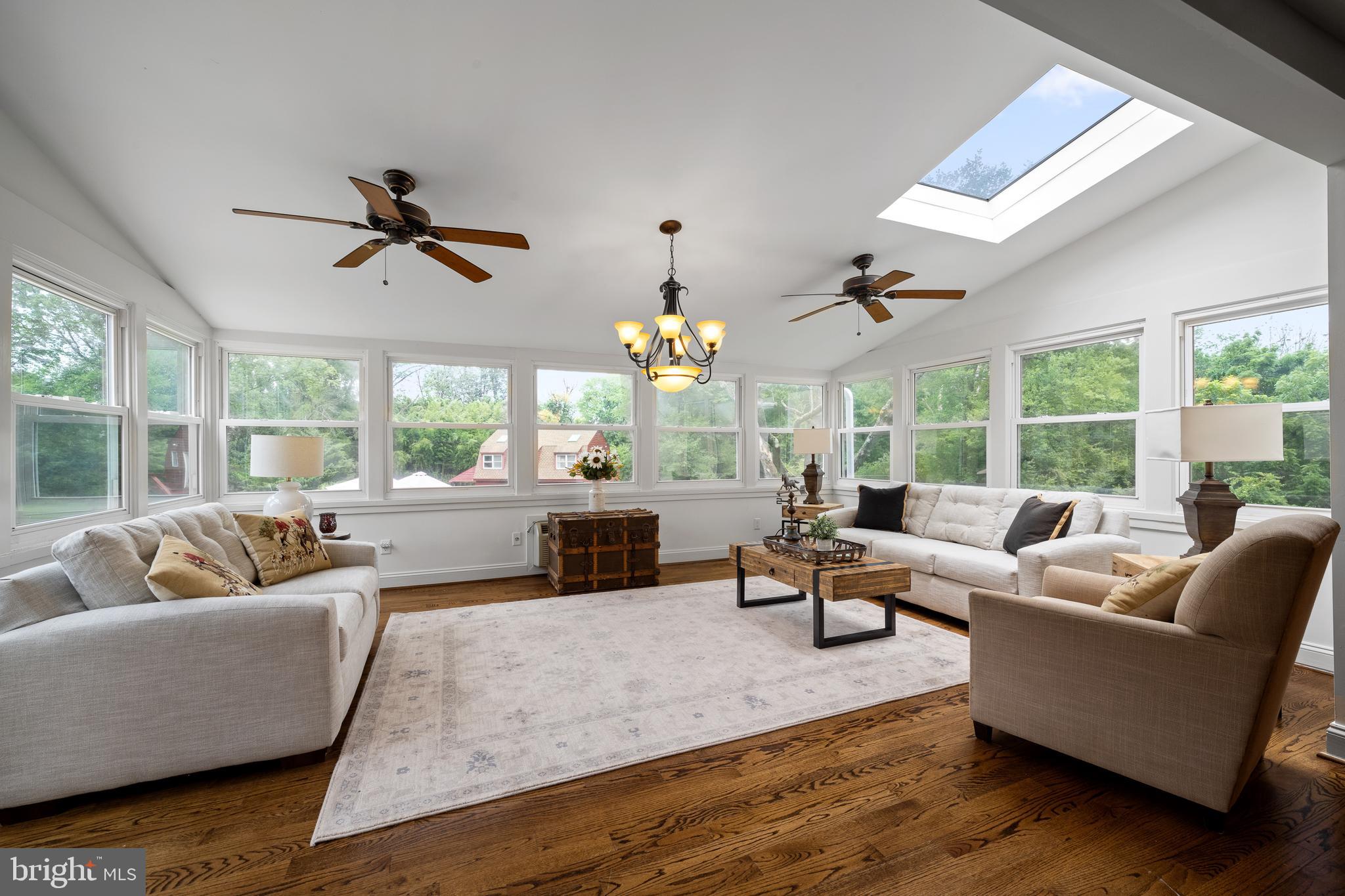 RADNOR HUNT - Residential