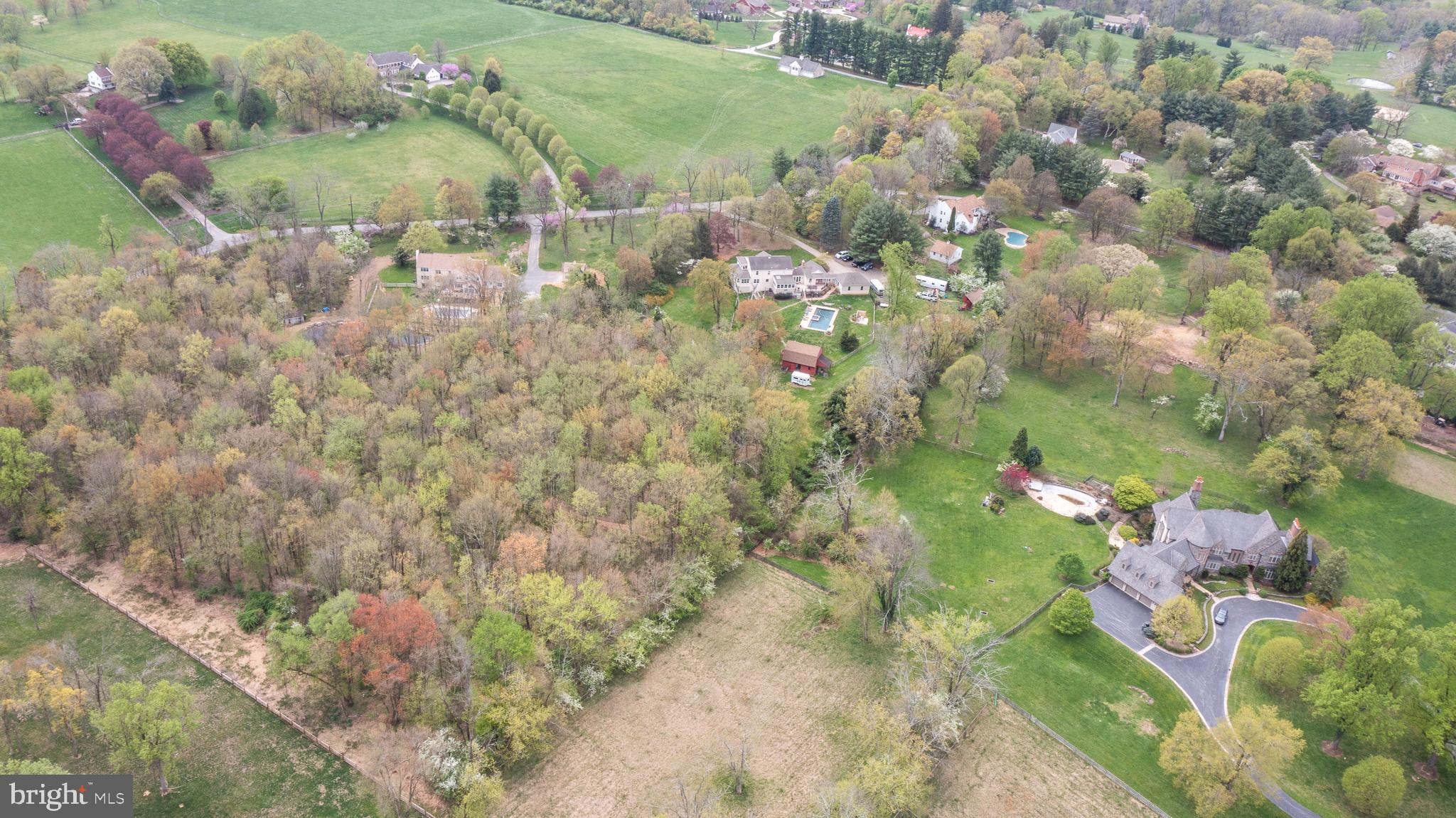 RADNOR HUNT - Residential