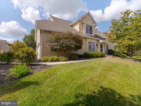 128 SAWGRASS DRIVE BLUE BELL PA 19422