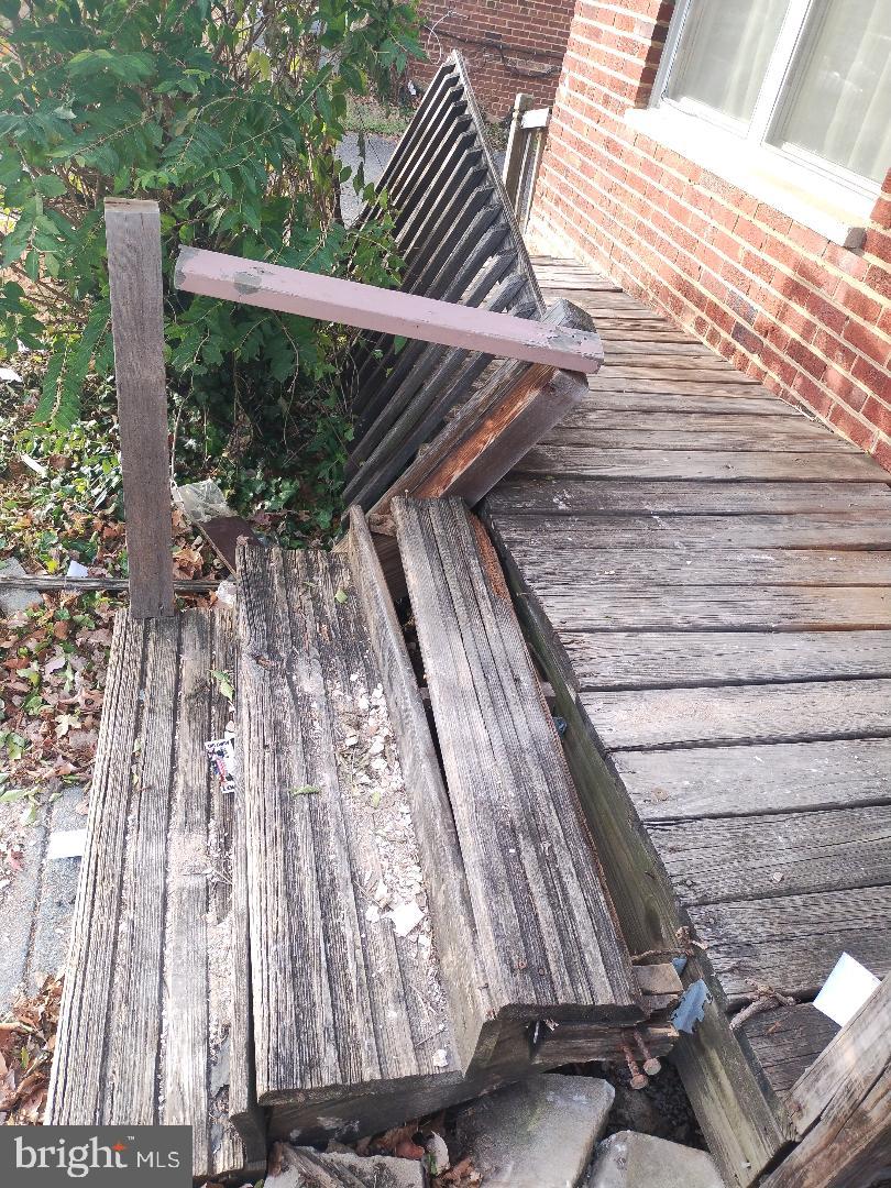 38 SHERIDAN STREET NE