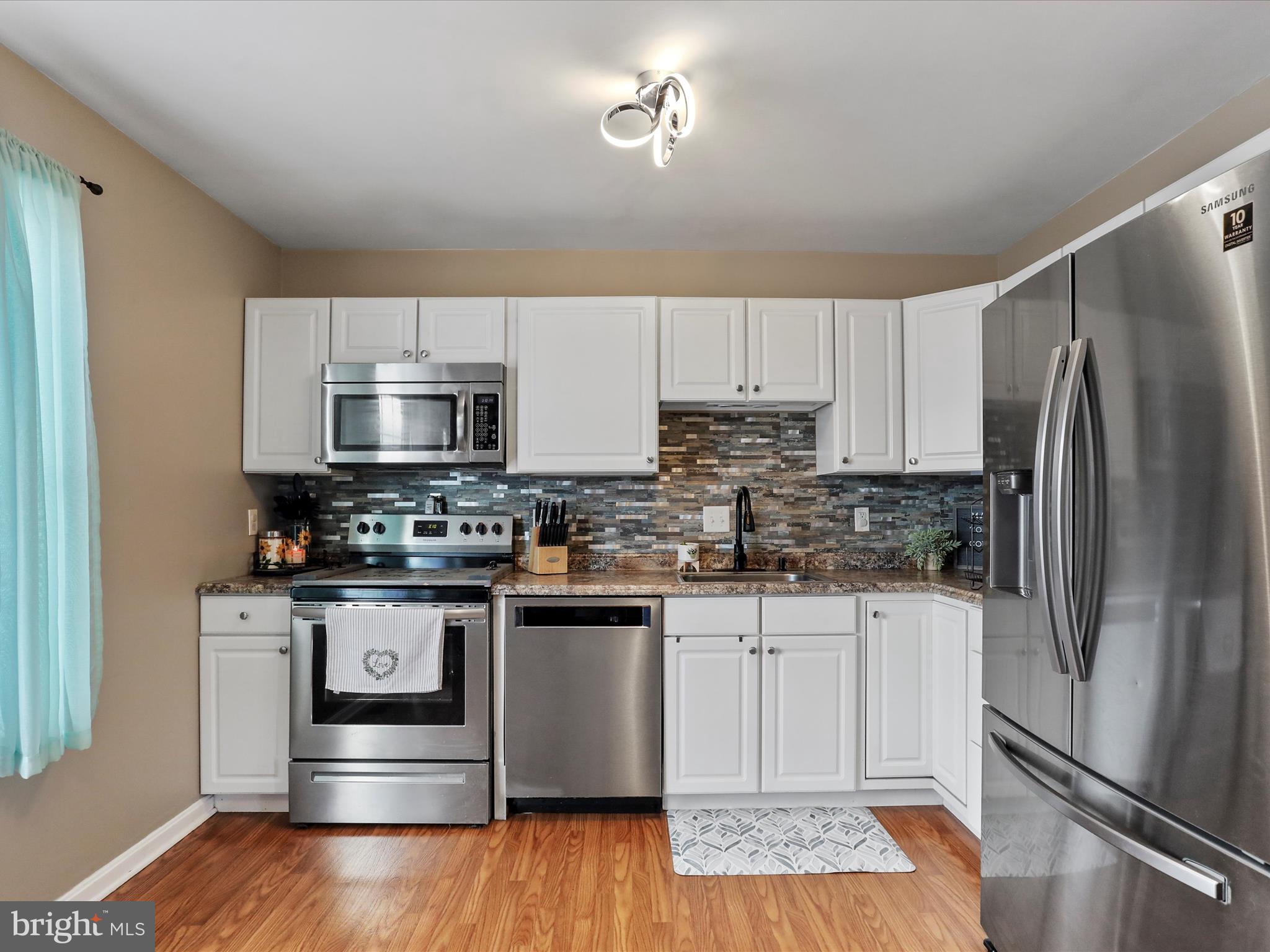 SUMMER HILL - Residential