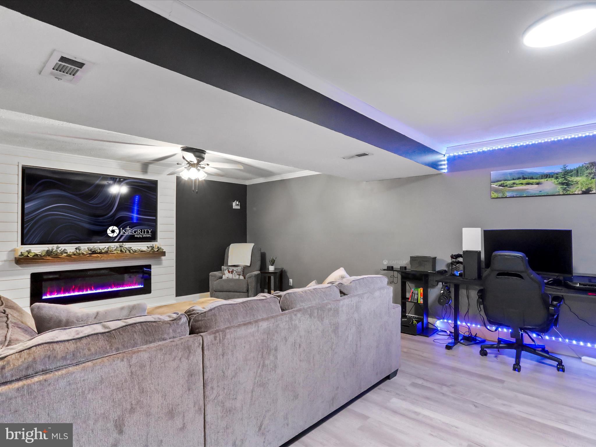 SUMMER HILL - Residential