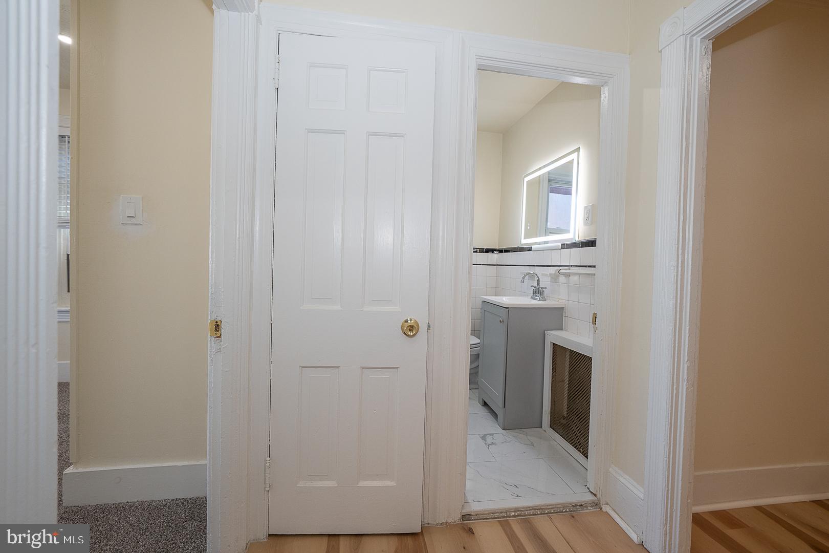 PAOLI GARDENS - Residential Lease