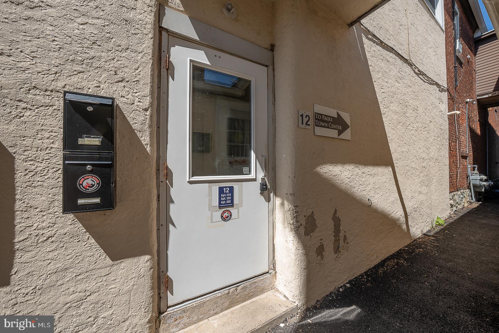 PAOLI GARDENS - Residential Lease