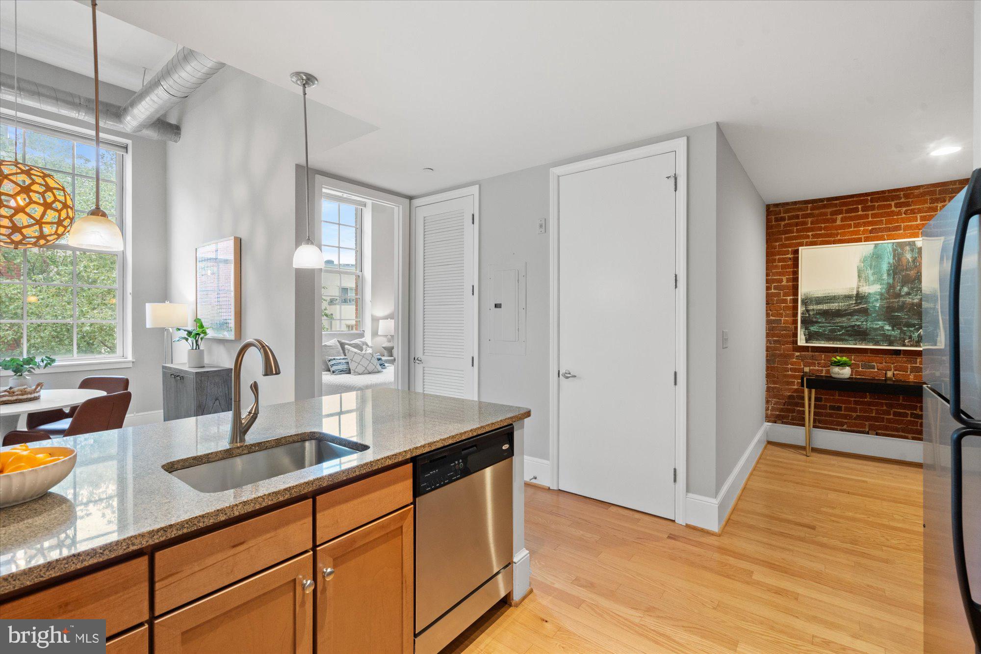 2035 2ND STREET NW G202