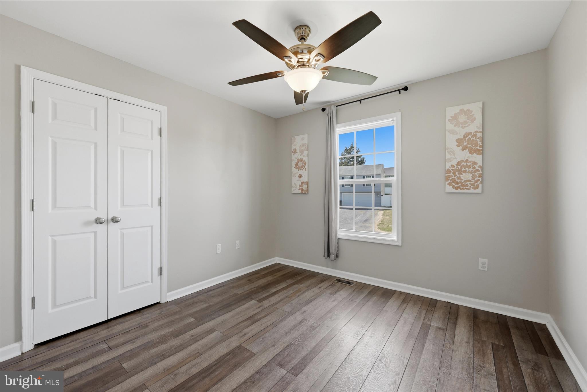 INWOOD MEADOWS - Residential