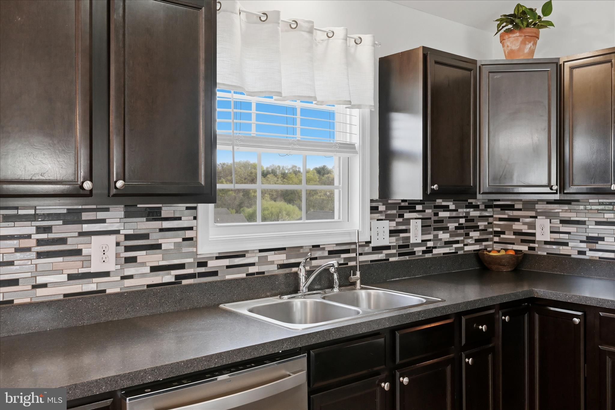 INWOOD MEADOWS - Residential