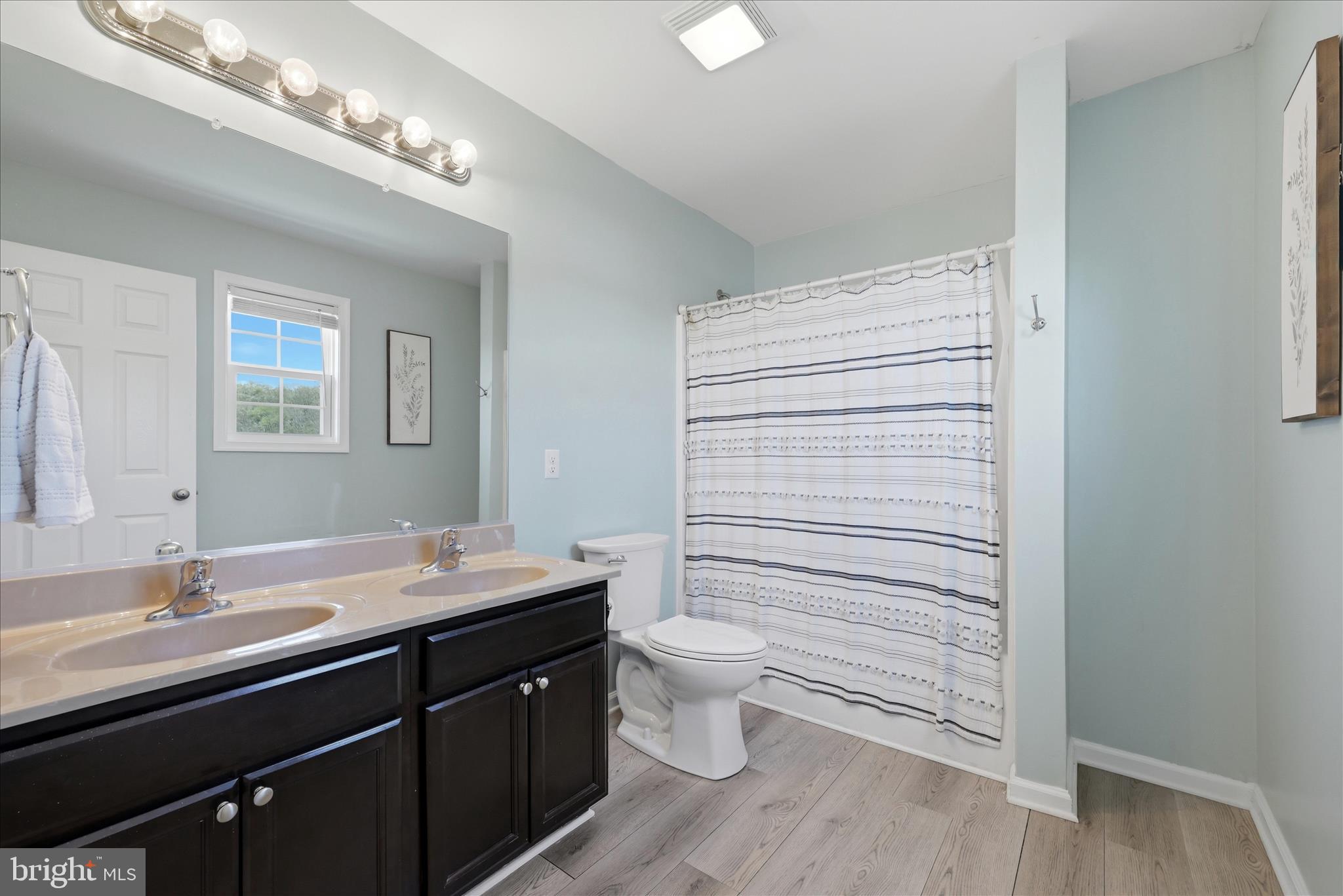 INWOOD MEADOWS - Residential