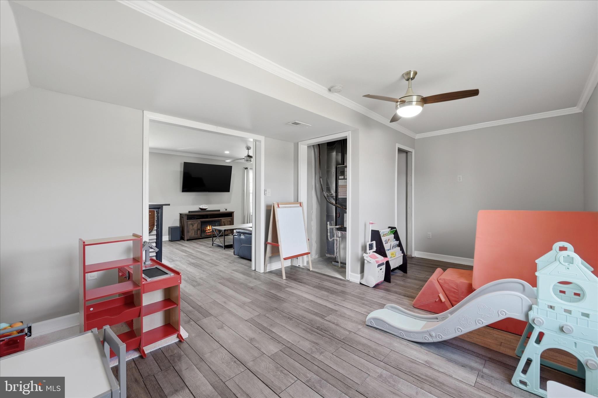 INWOOD MEADOWS - Residential