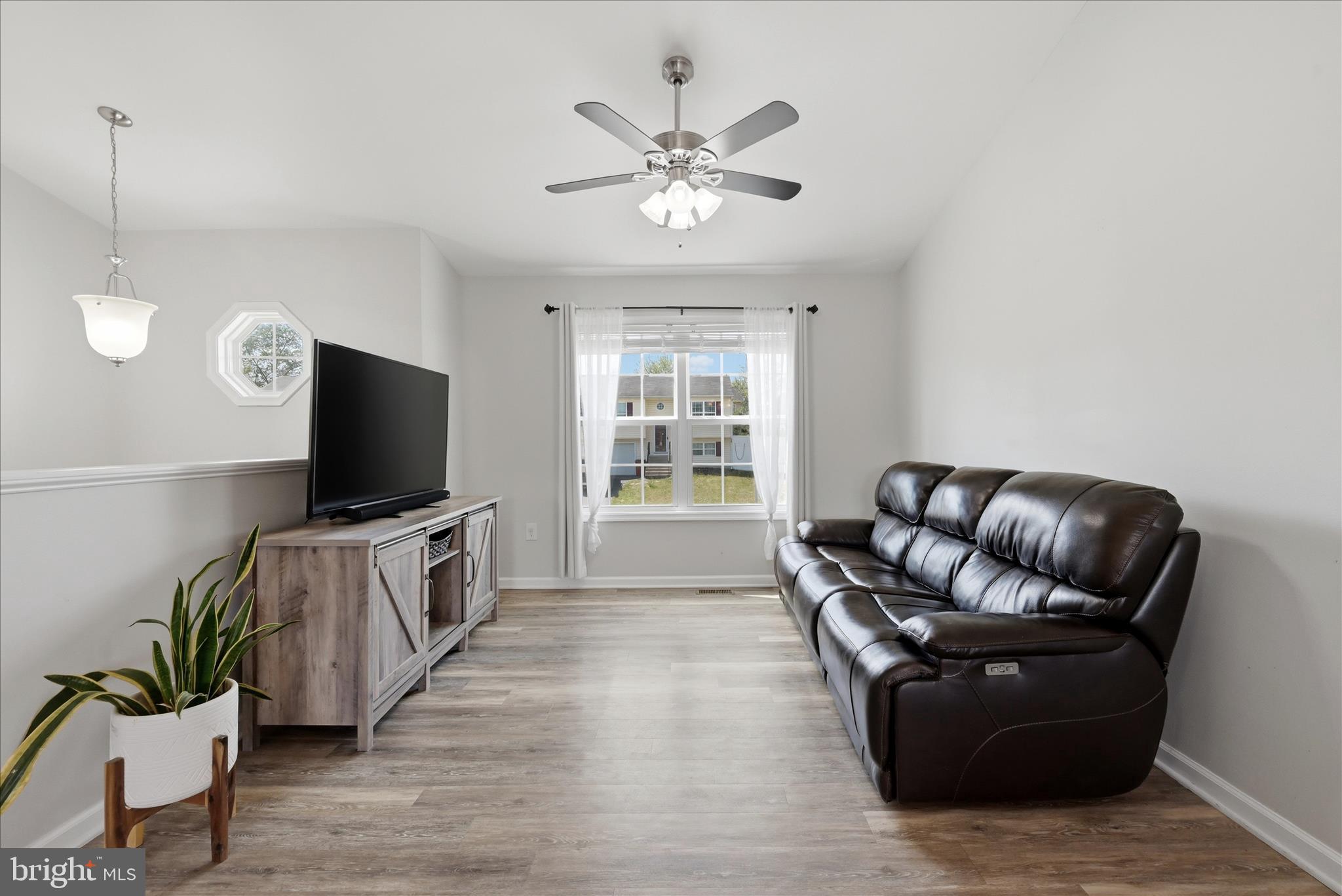 INWOOD MEADOWS - Residential