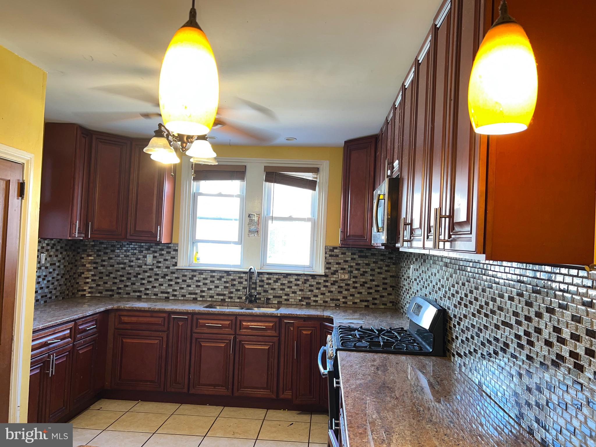 MAYFAIR - Residential