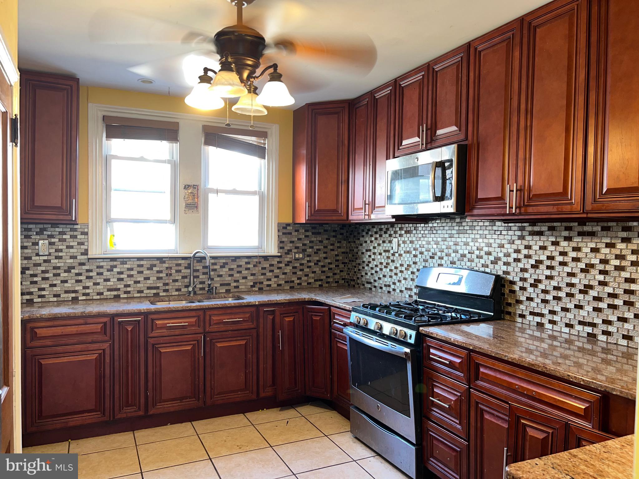 MAYFAIR - Residential