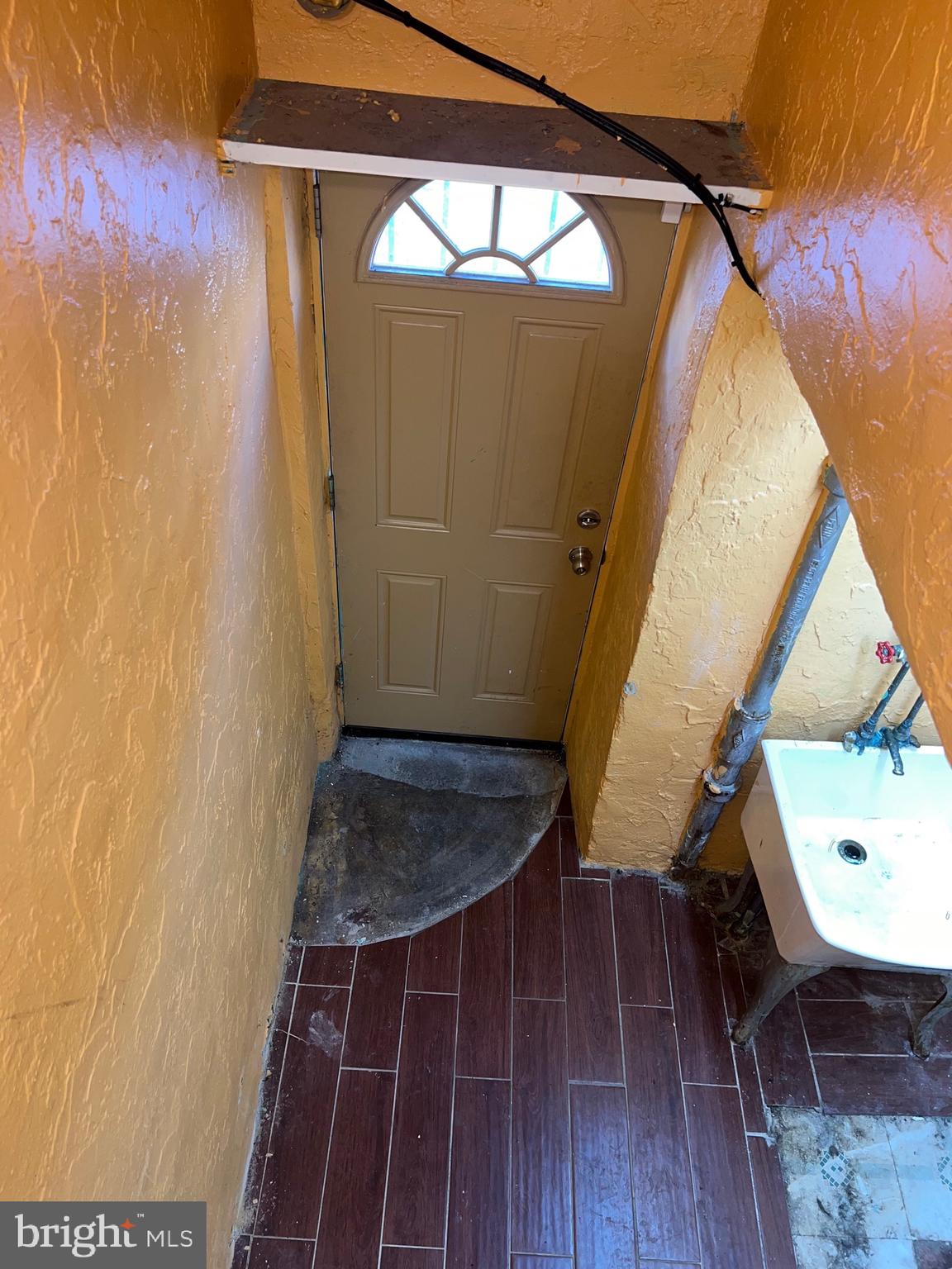 MAYFAIR - Residential