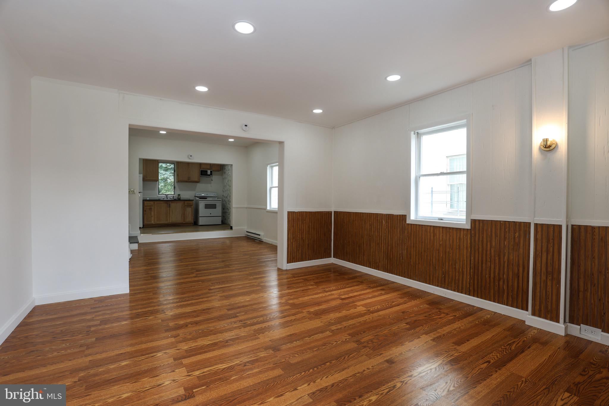 204 3RD STREET
