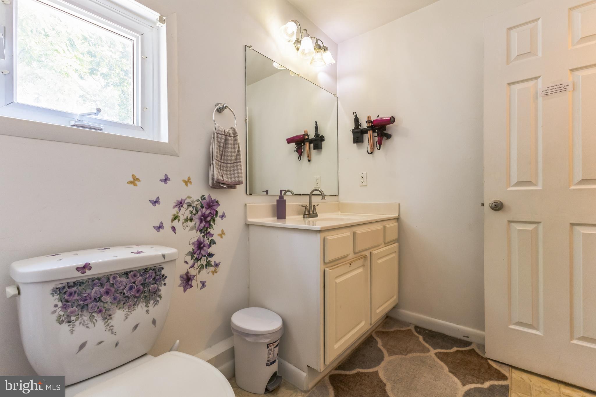 HILLCREST - Residential