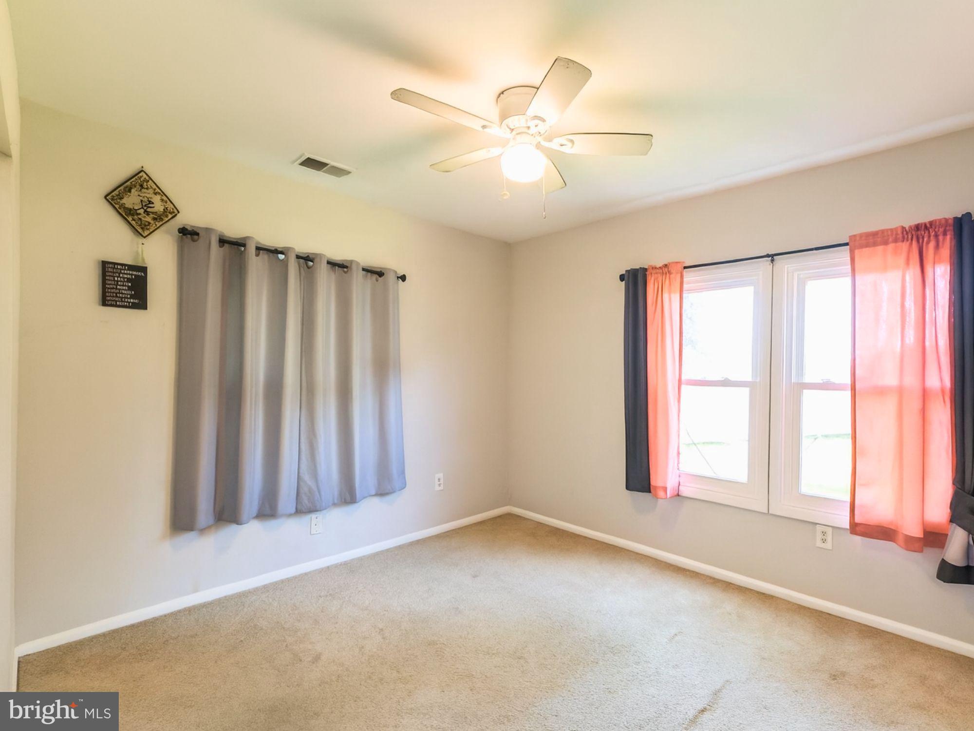 HILLCREST - Residential