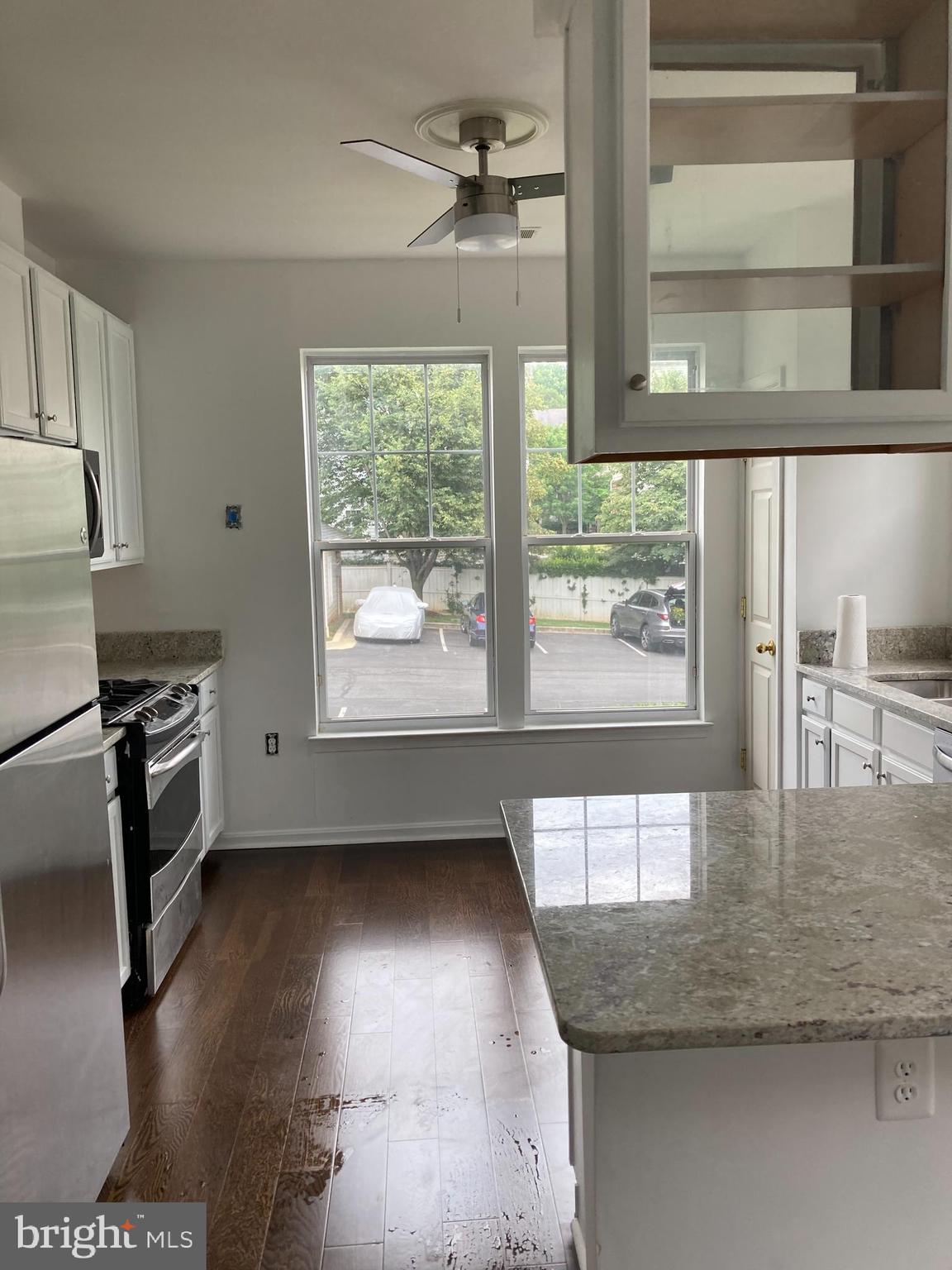 KING FARM WATKINS POND - Residential