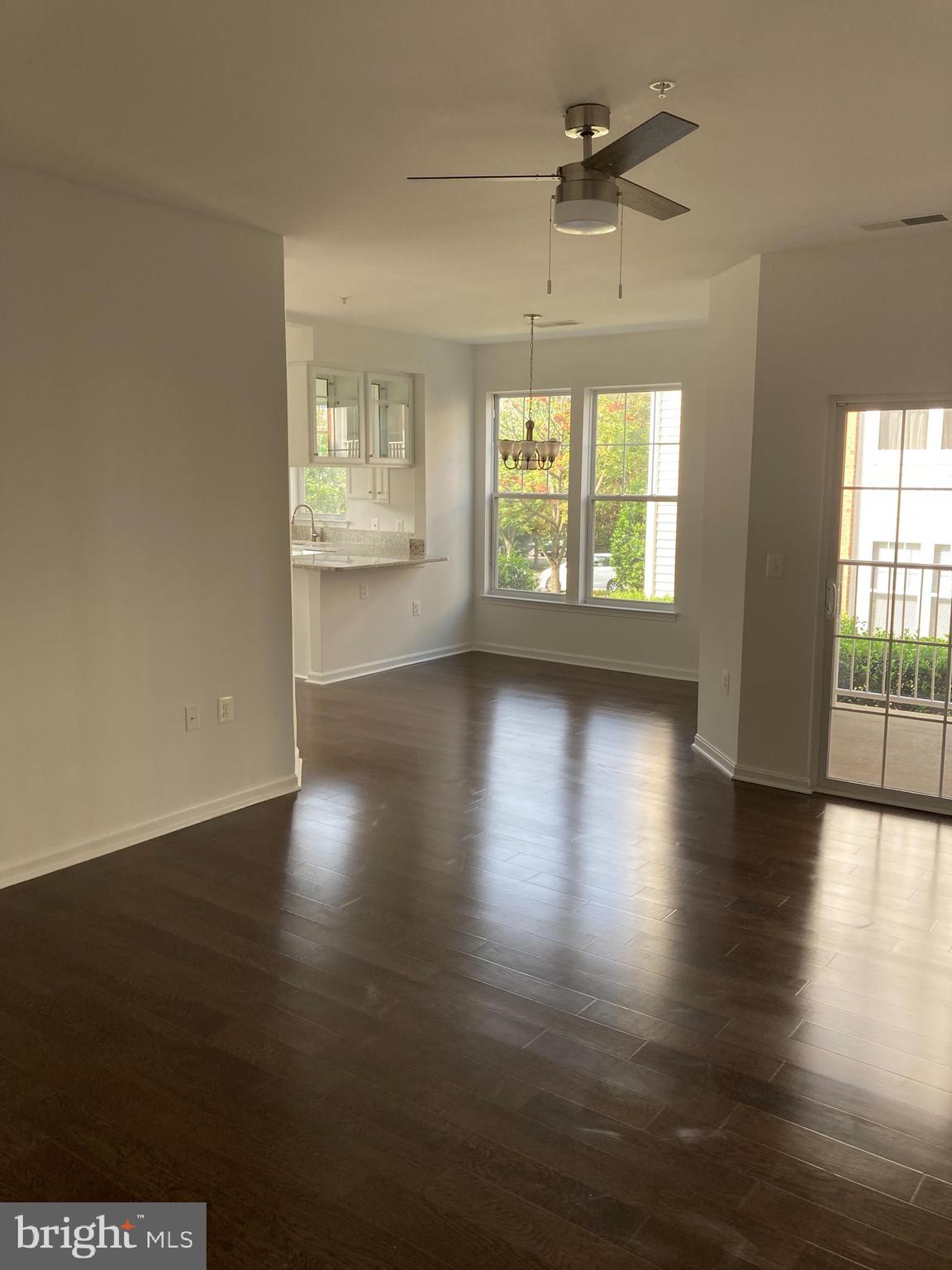 KING FARM WATKINS POND - Residential