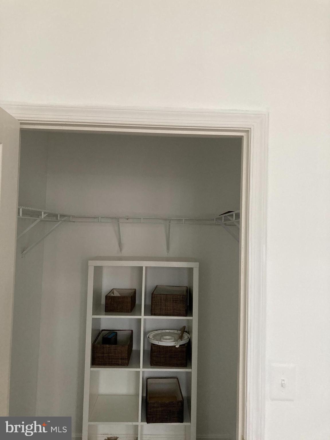 KING FARM WATKINS POND - Residential