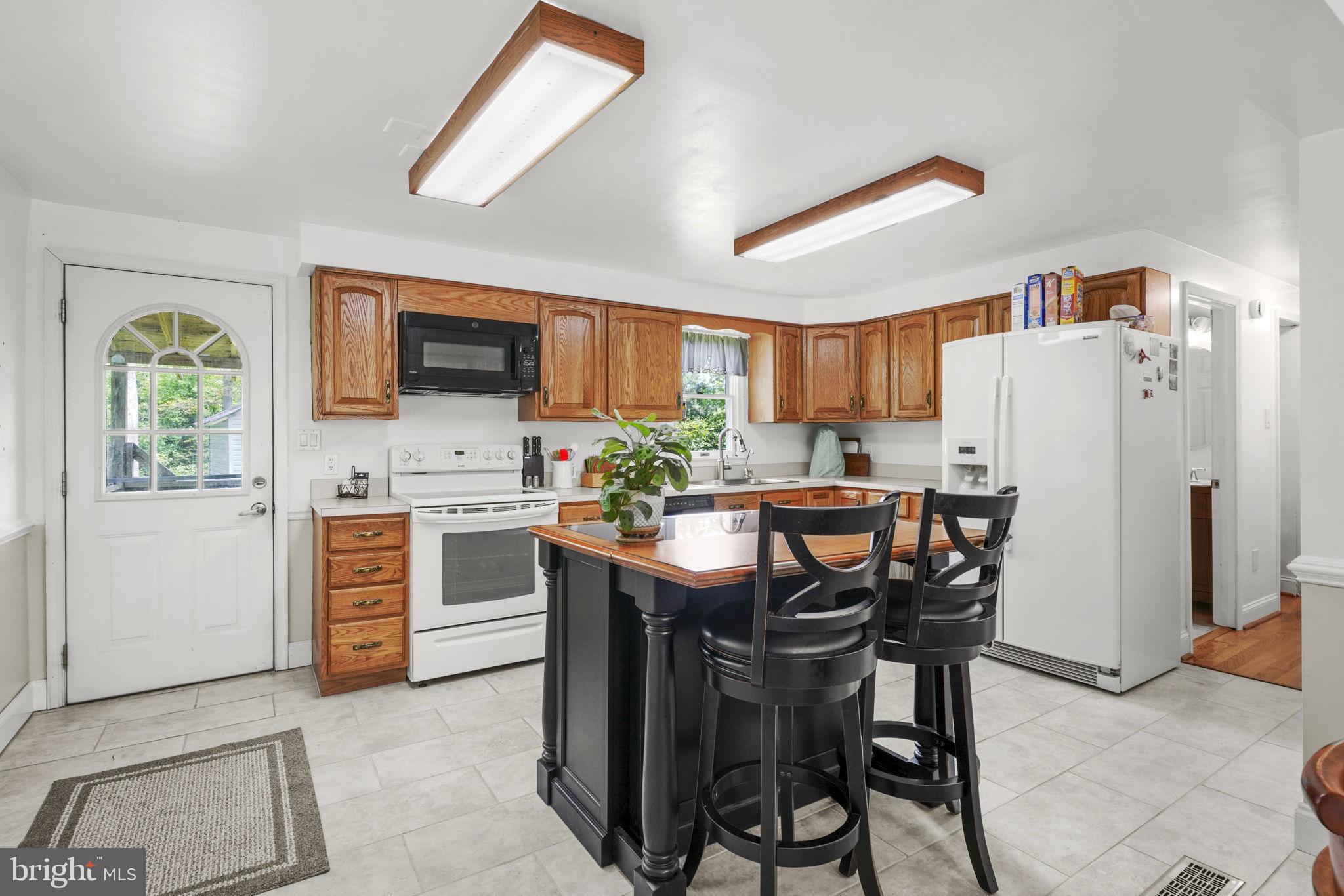 718 MIMOSA COVE ROAD