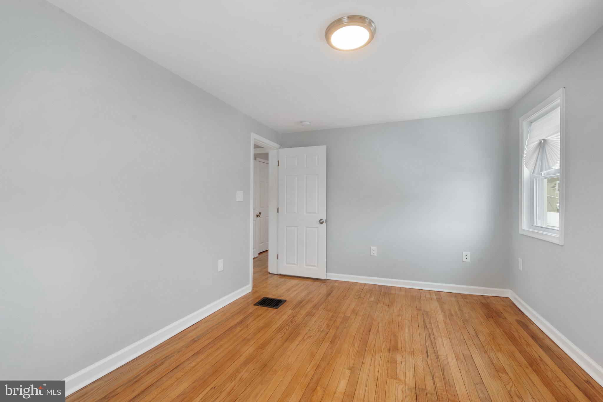 ABERDEEN HILLS - Residential