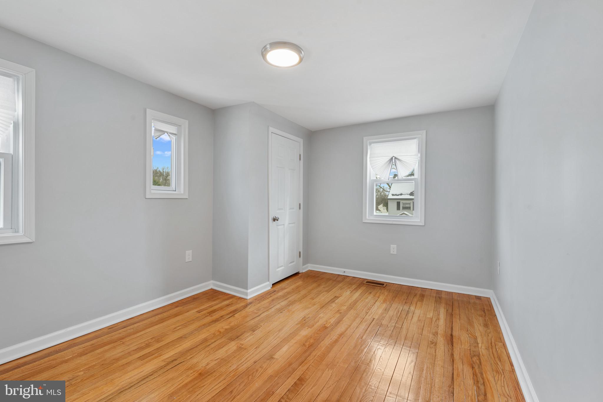 ABERDEEN HILLS - Residential