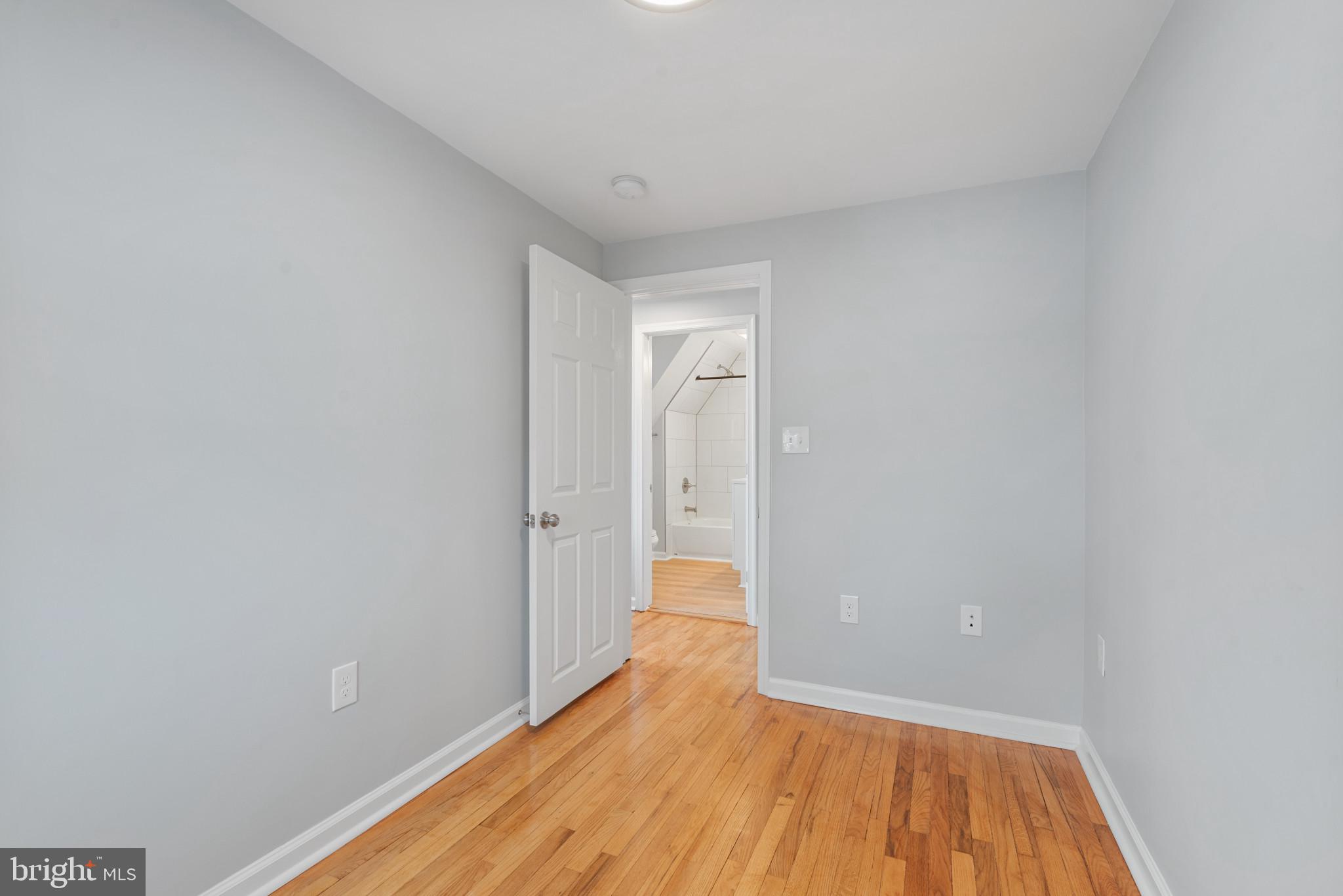 ABERDEEN HILLS - Residential