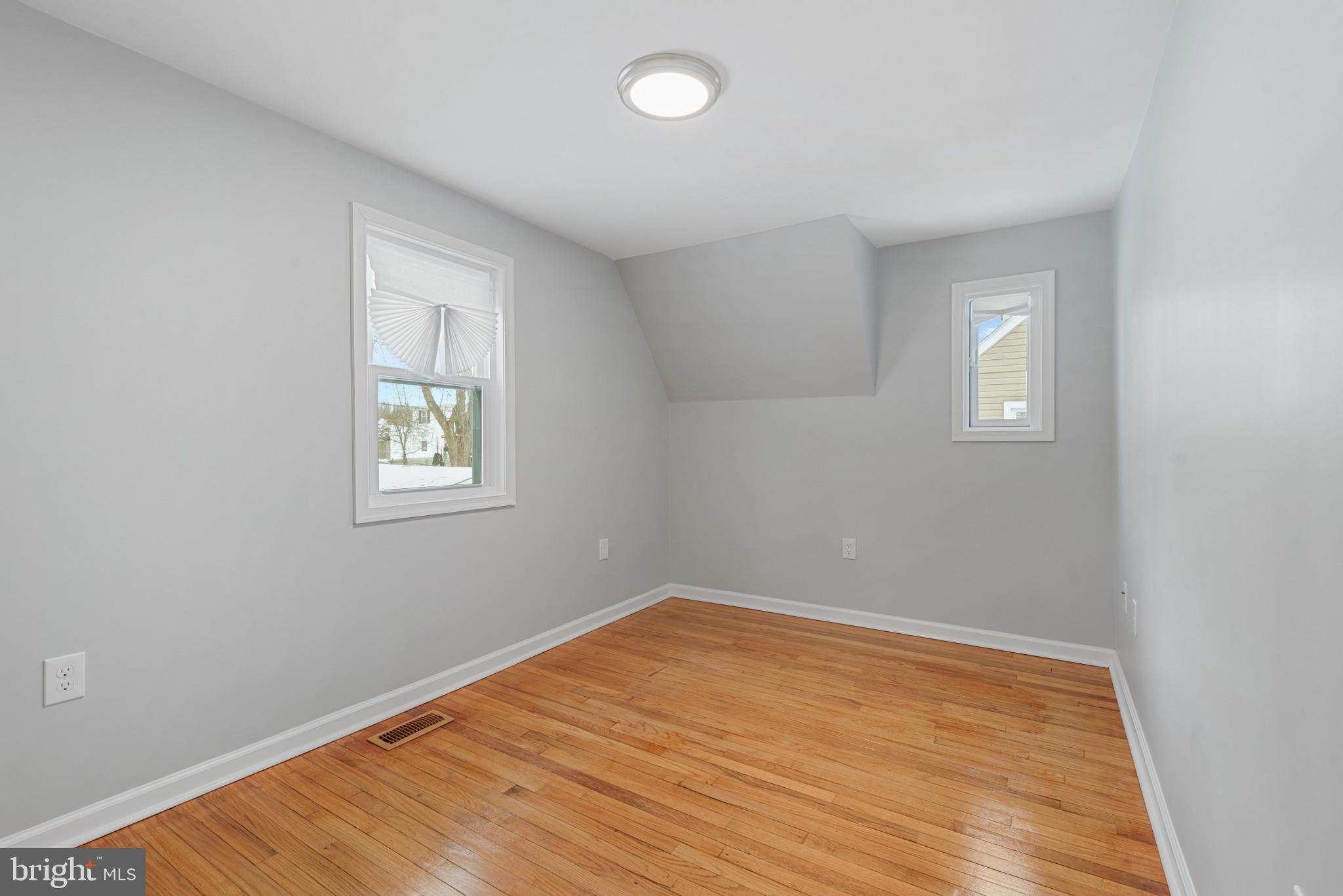 ABERDEEN HILLS - Residential