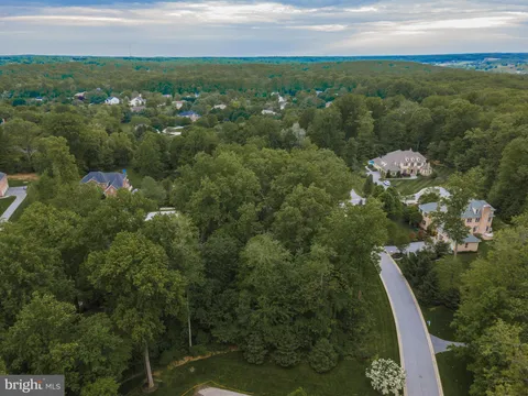 MLS: MDBC2132038