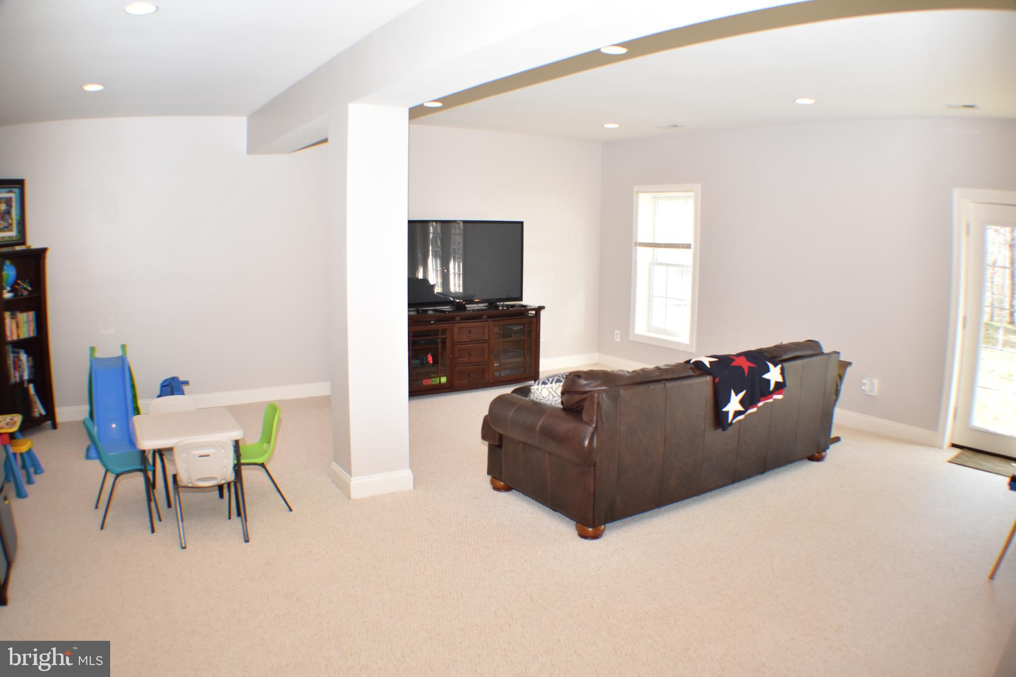 PRINCE WILLIAM TOWN CENTER - Residential