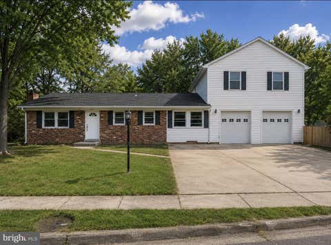 Photo of 3723 Forestdale Avenue, WOODBRIDGE, VA 22193 (MLS # VAPW2127346)