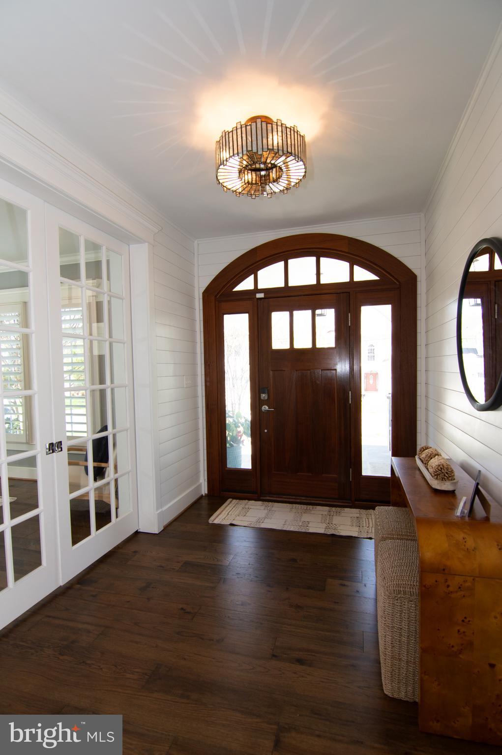 WEST VIENNA WOODS - Residential