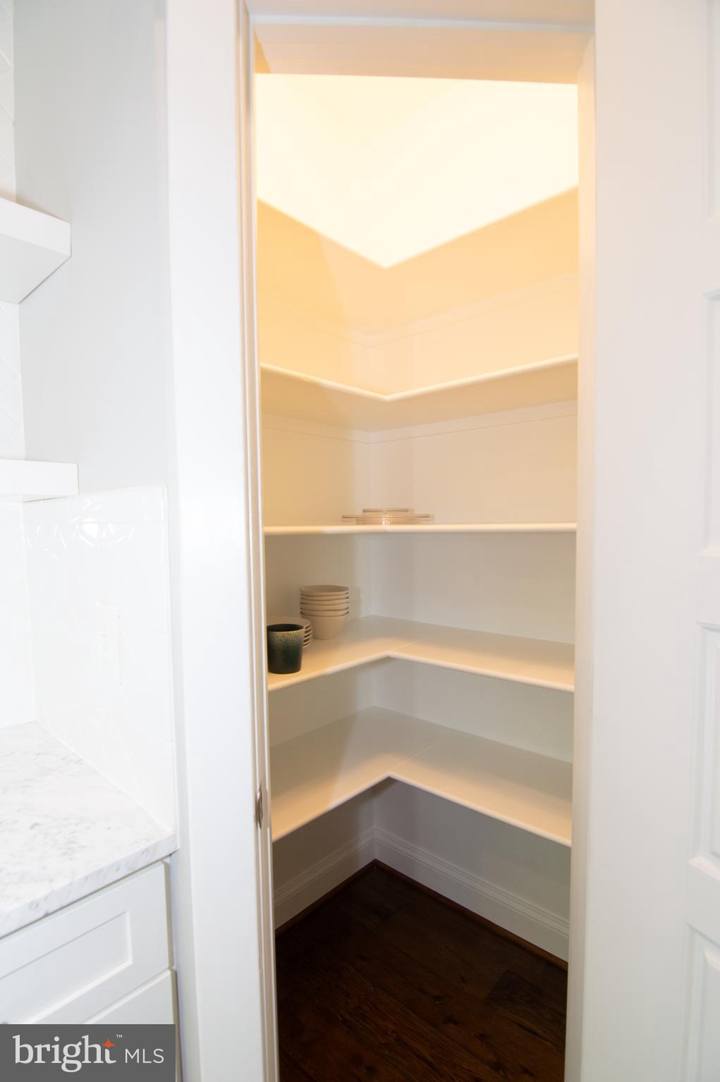 WEST VIENNA WOODS - Residential