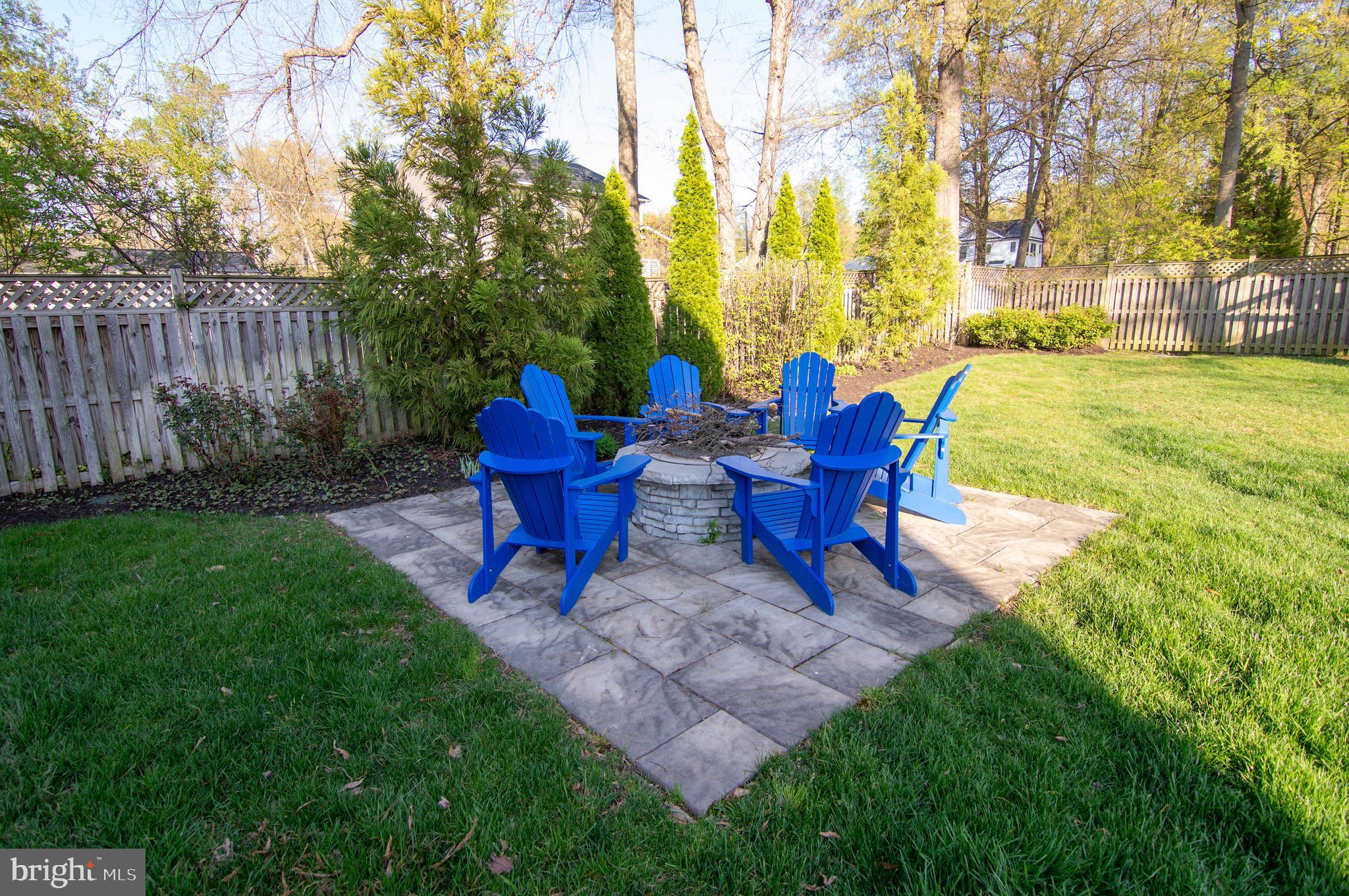 WEST VIENNA WOODS - Residential