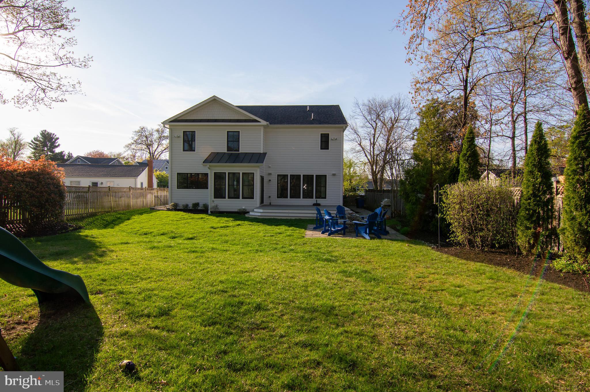 WEST VIENNA WOODS - Residential