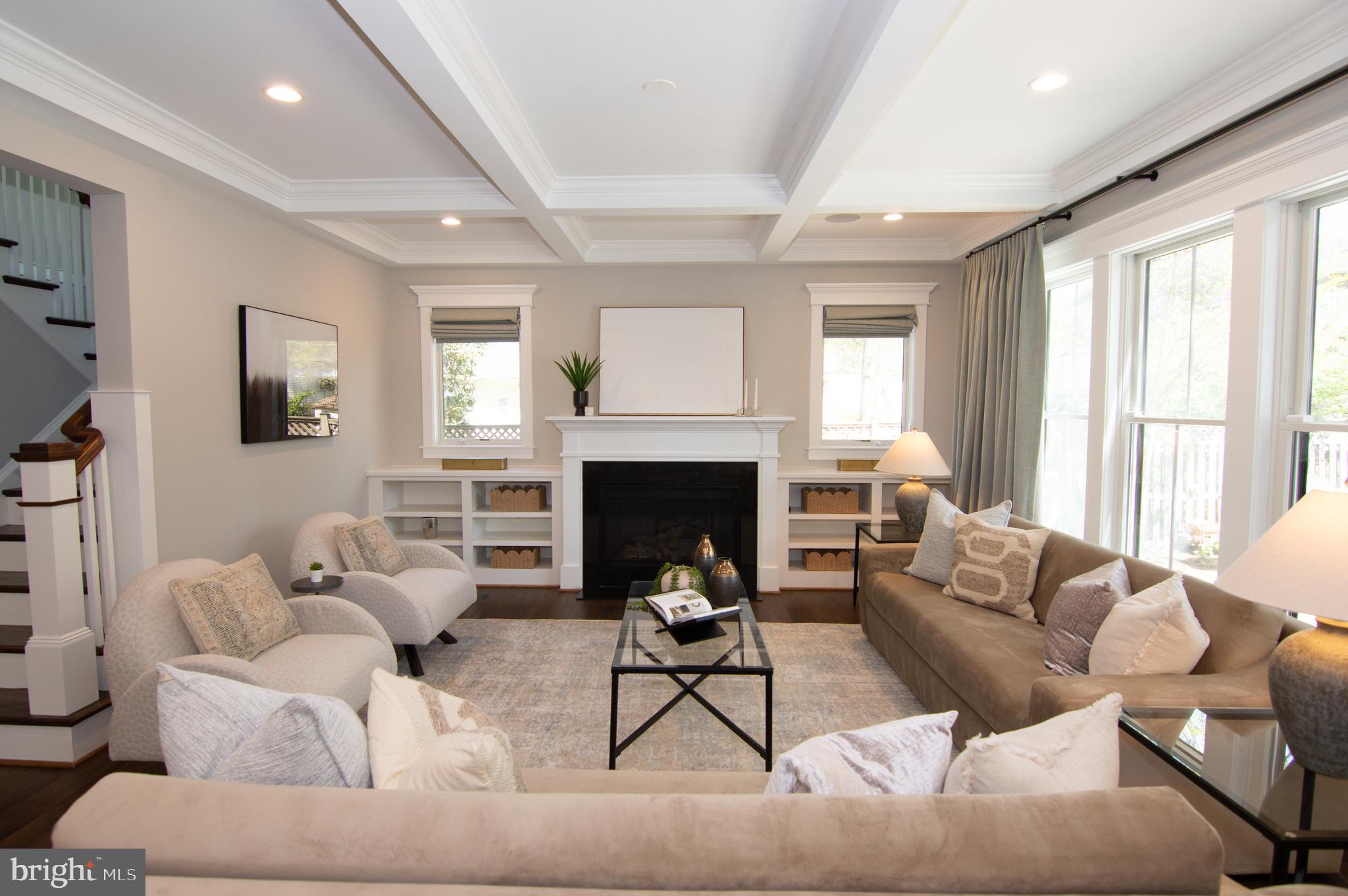 WEST VIENNA WOODS - Residential