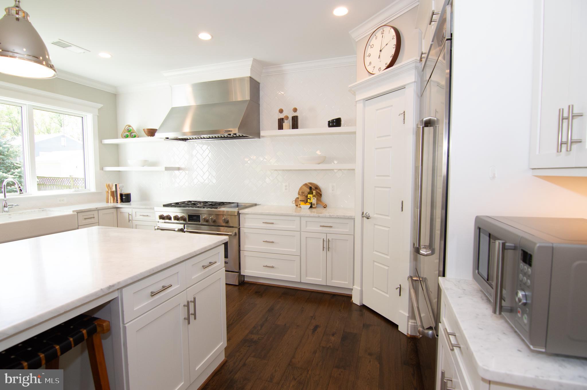 WEST VIENNA WOODS - Residential