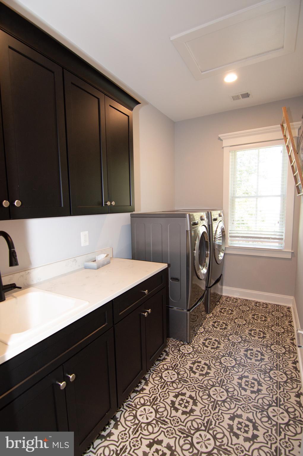 WEST VIENNA WOODS - Residential