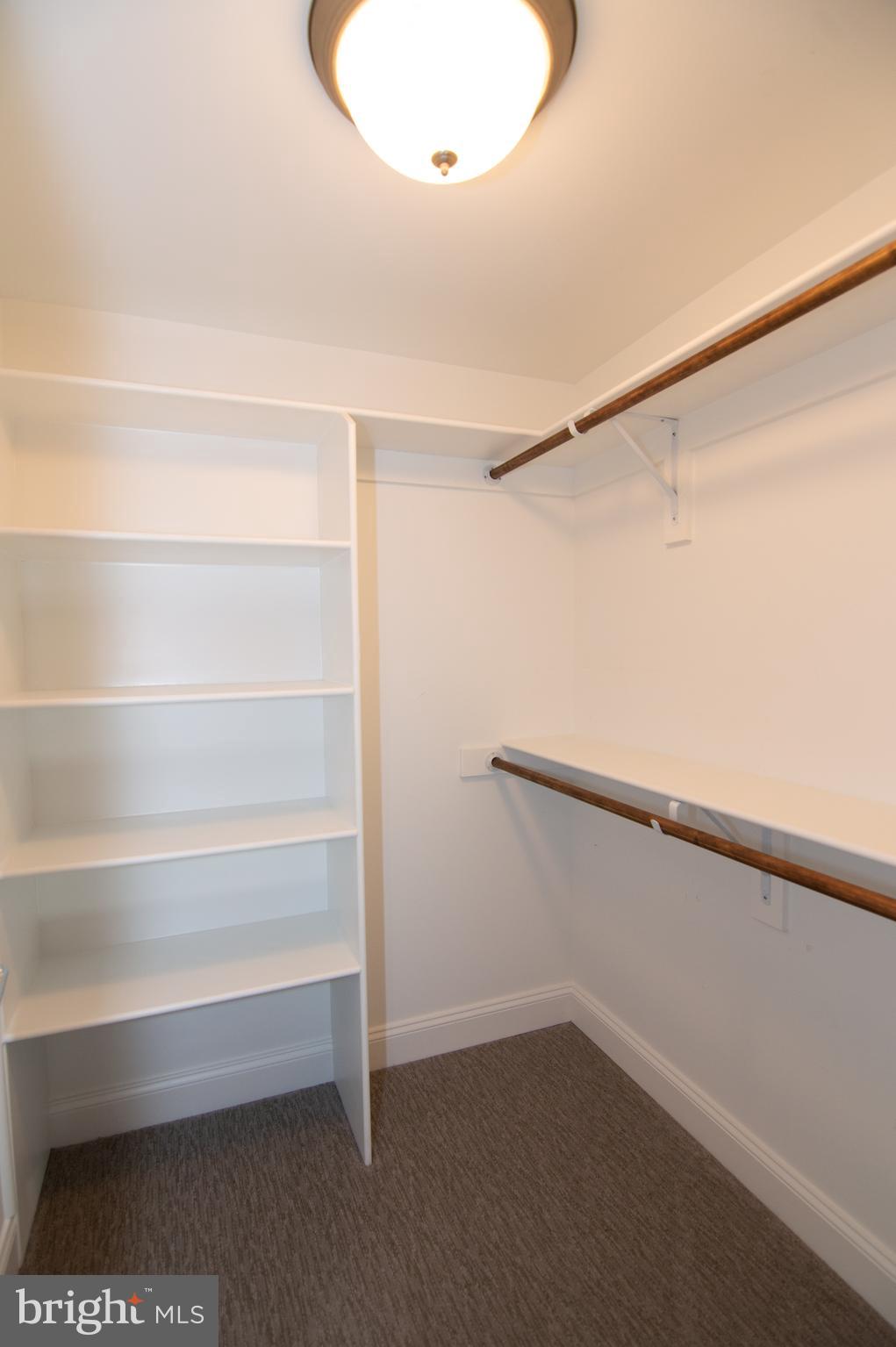 WEST VIENNA WOODS - Residential