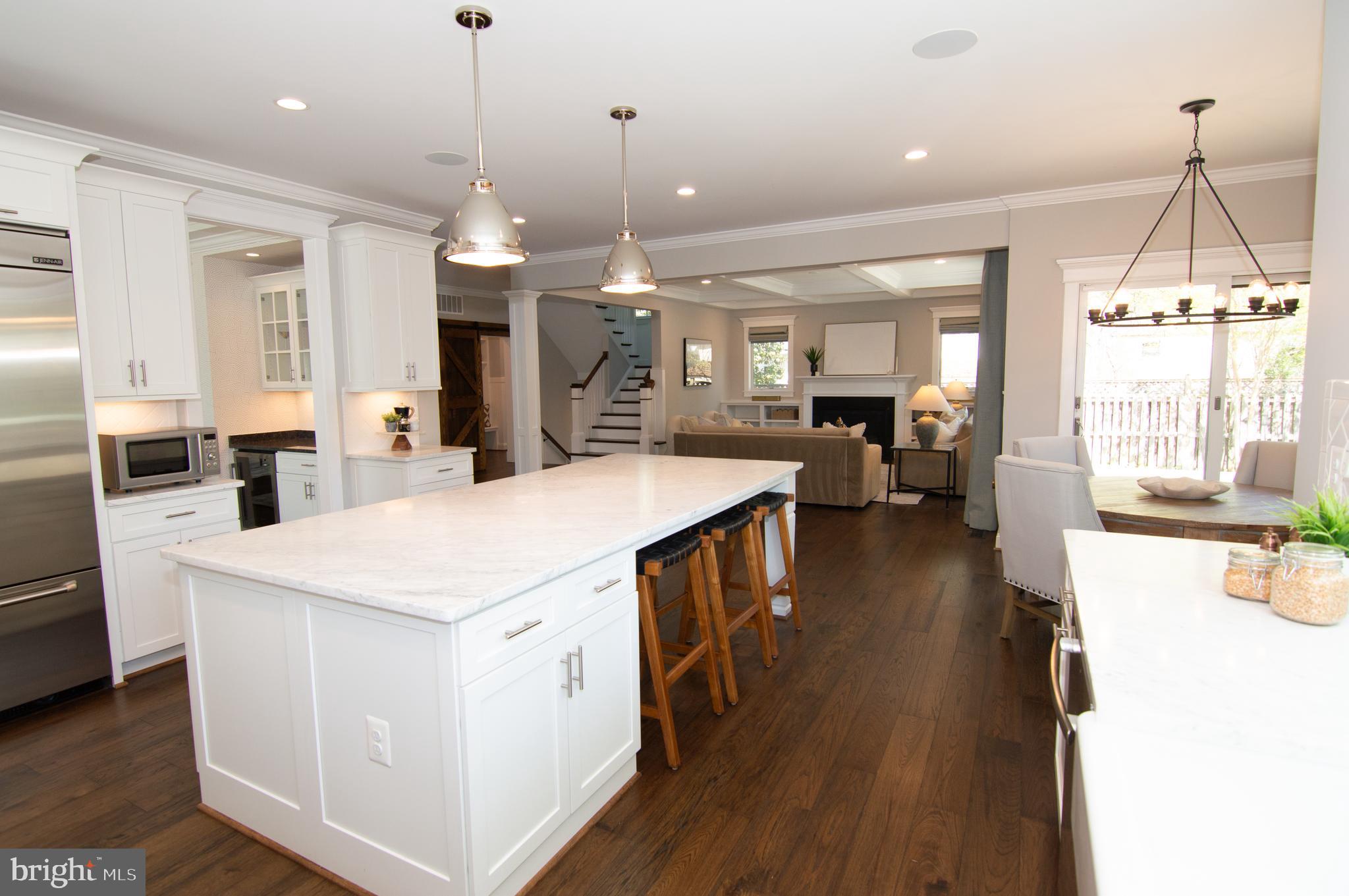 WEST VIENNA WOODS - Residential