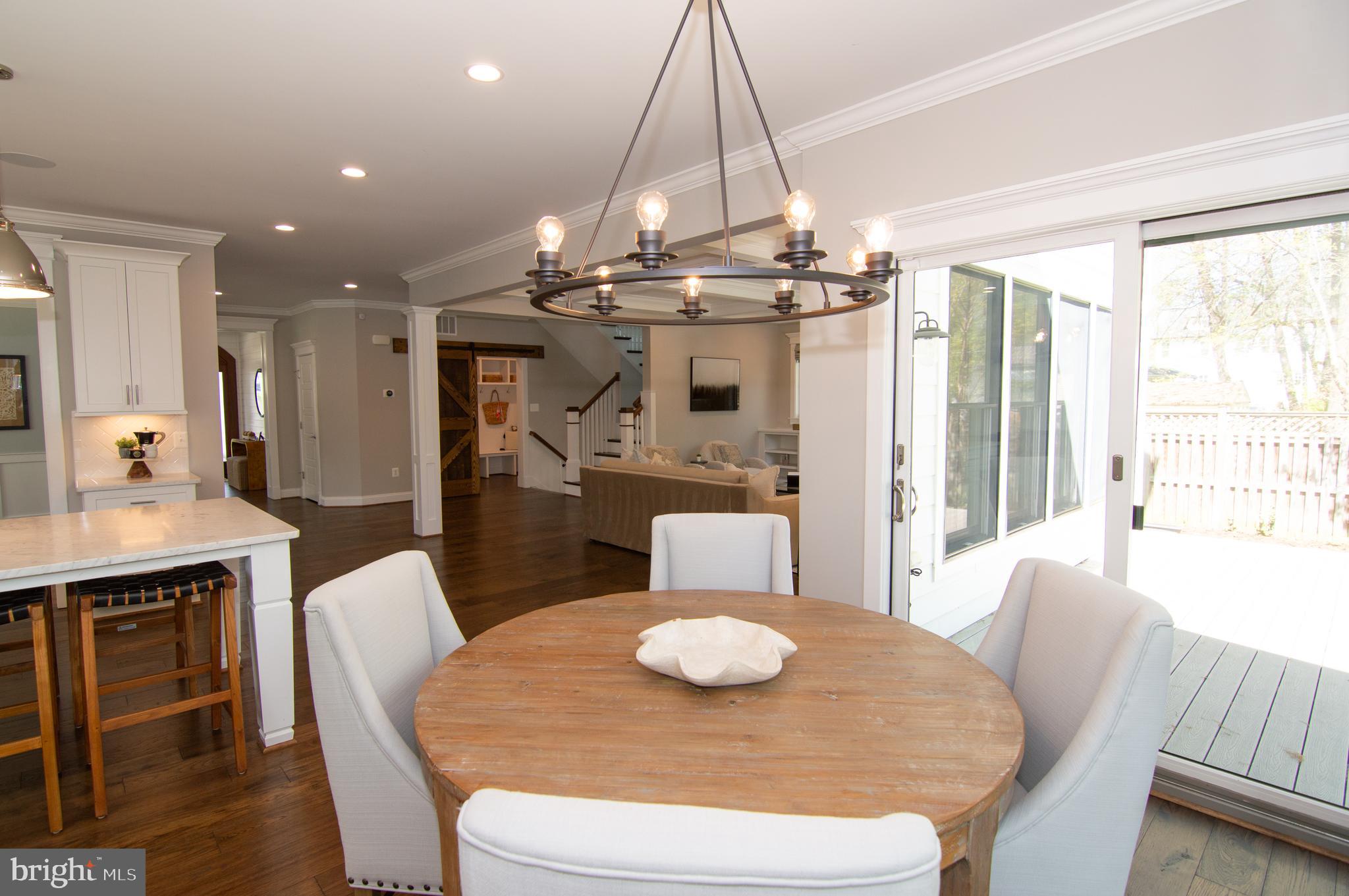 WEST VIENNA WOODS - Residential