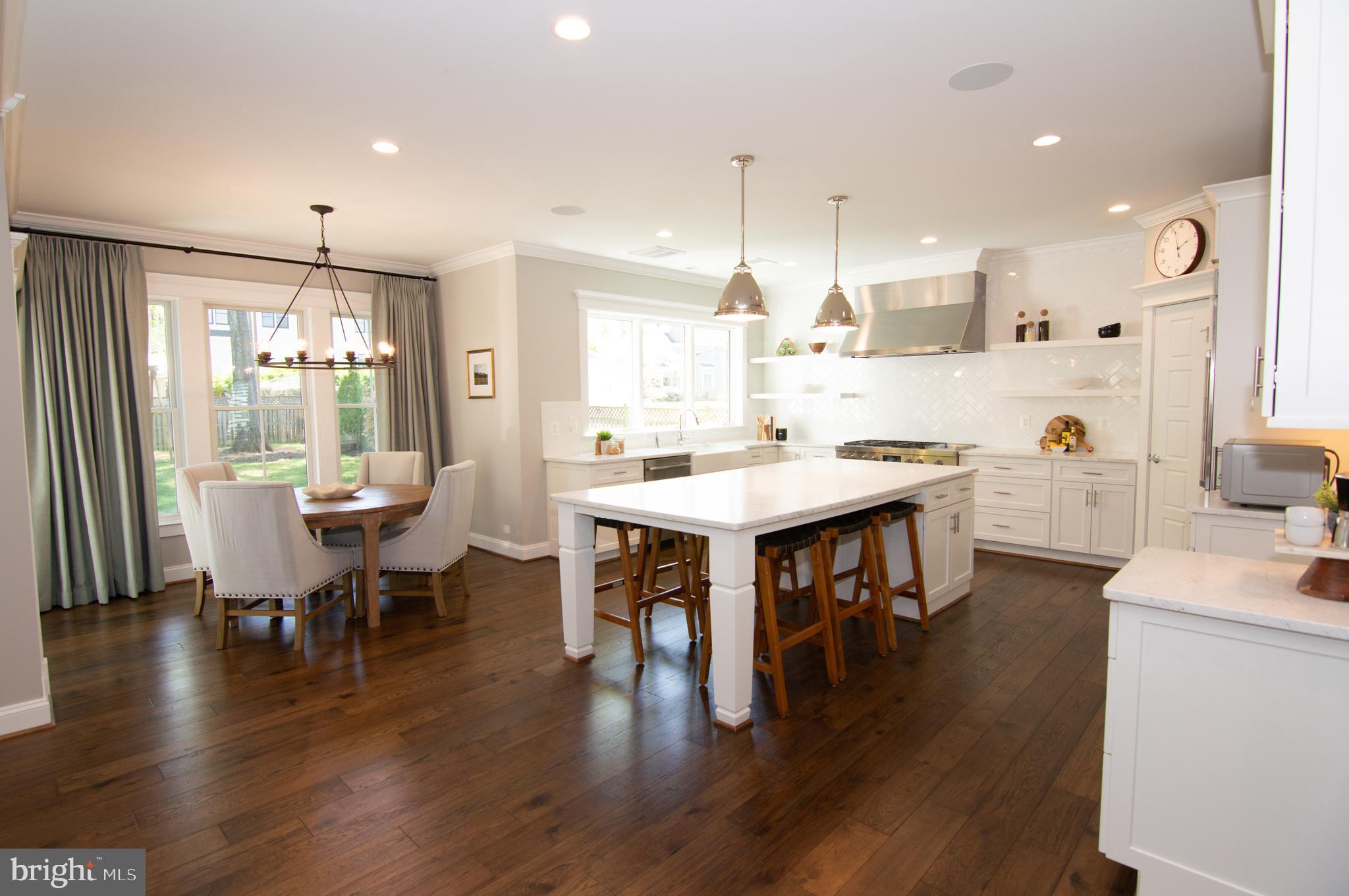 WEST VIENNA WOODS - Residential