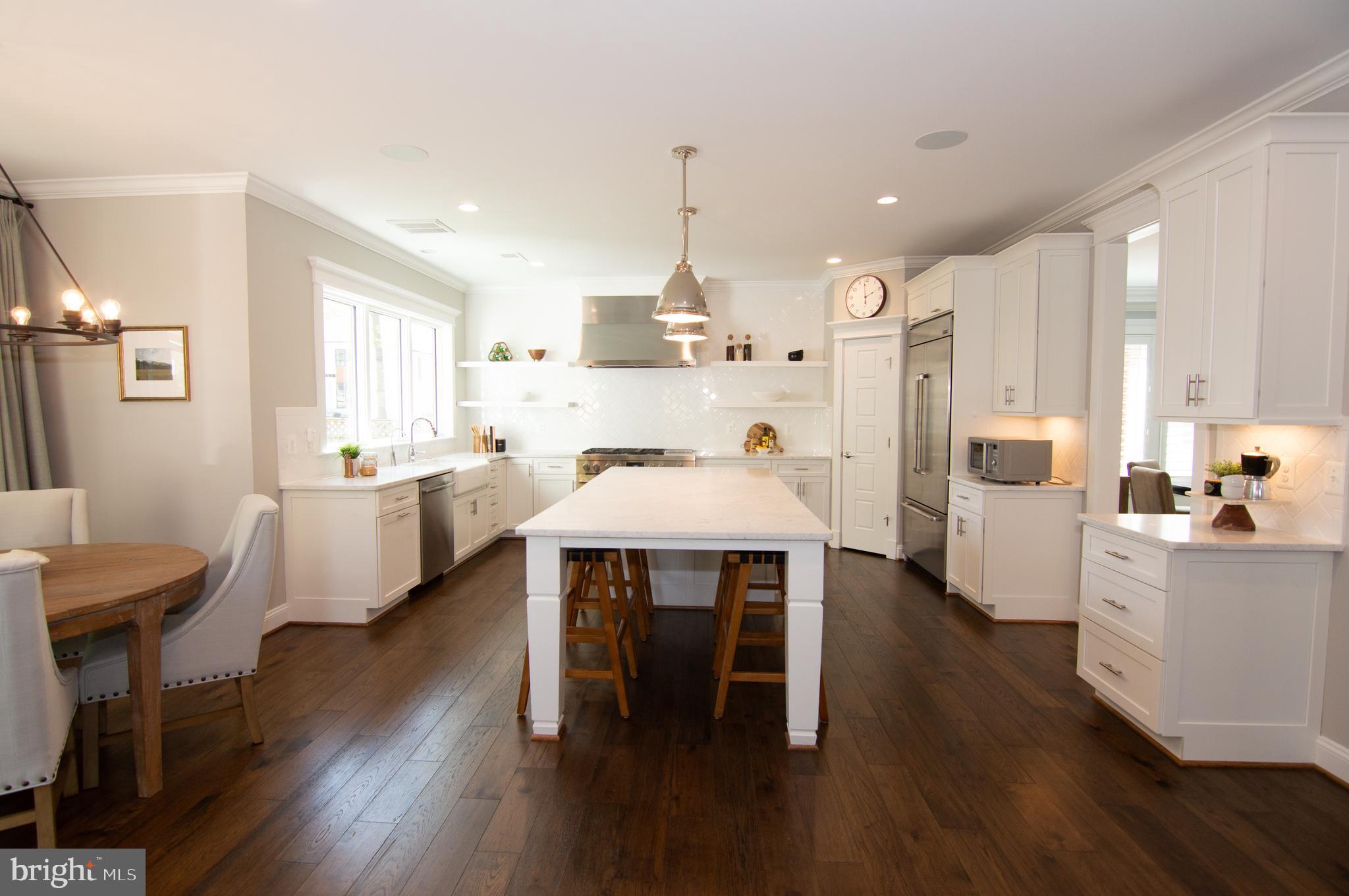 WEST VIENNA WOODS - Residential