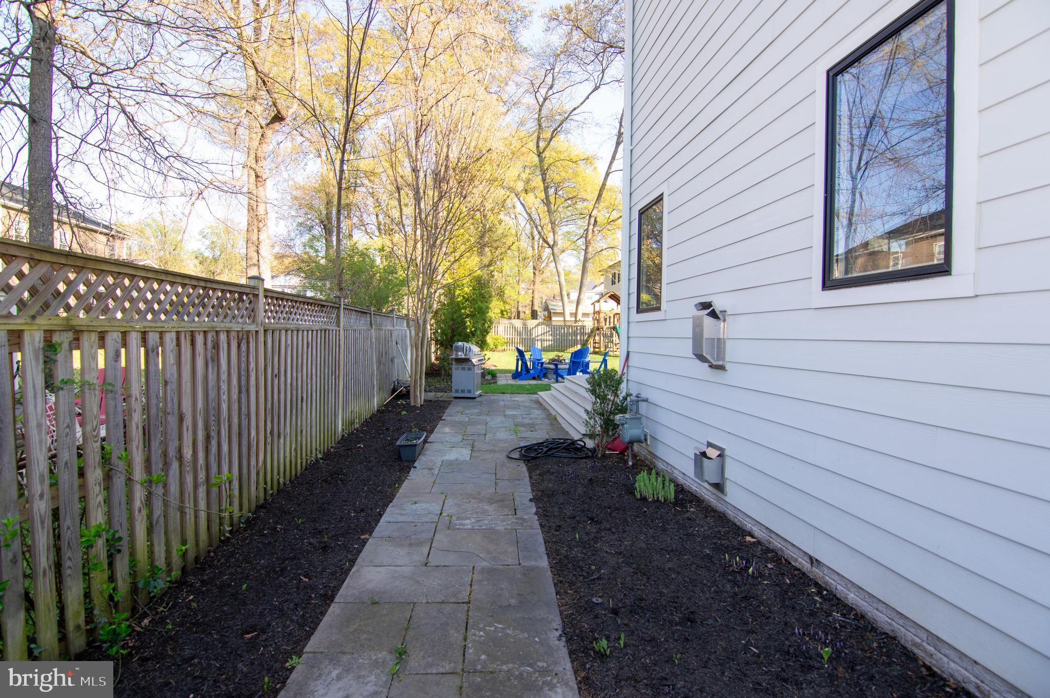 WEST VIENNA WOODS - Residential